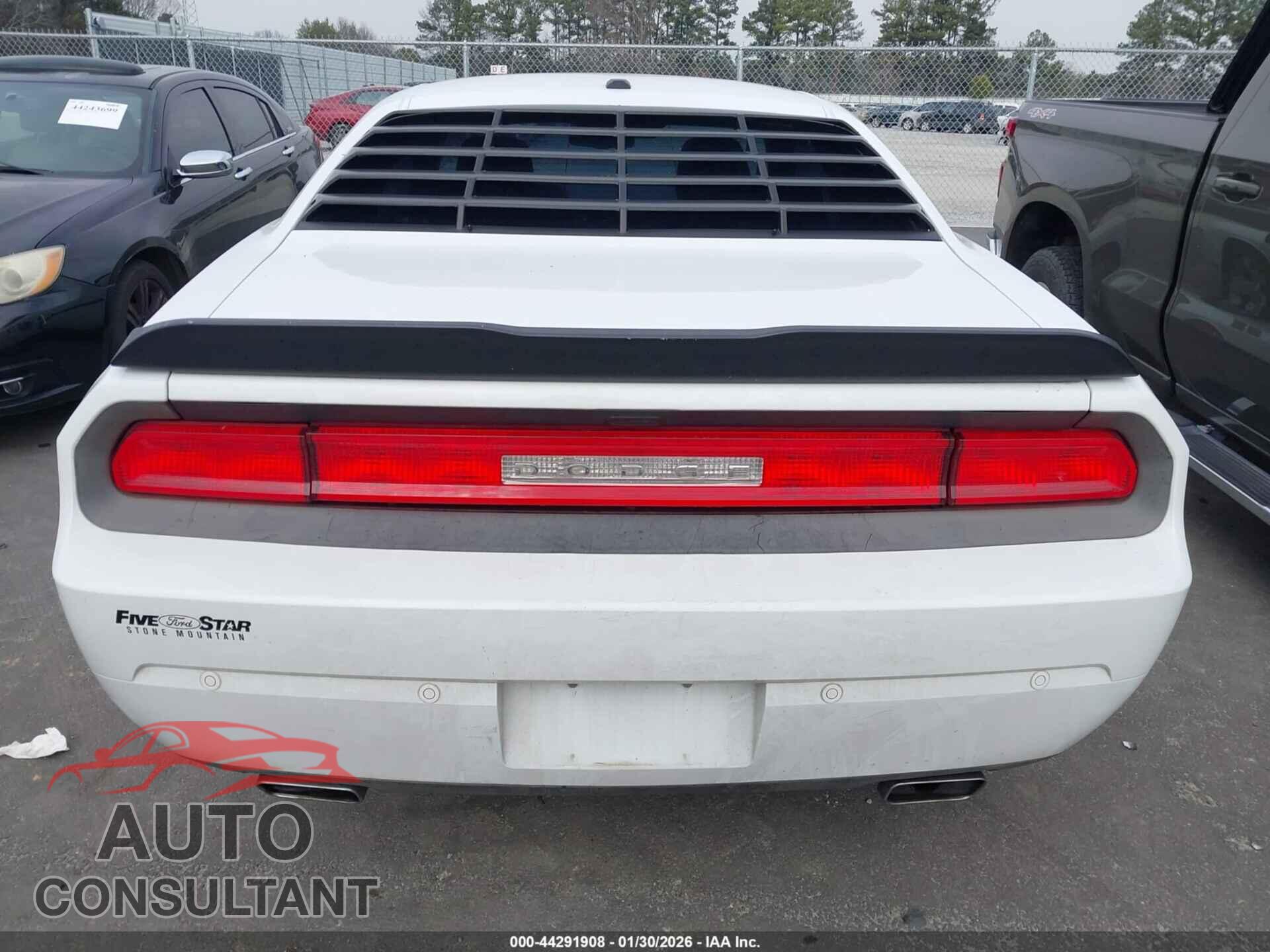DODGE CHALLENGER 2013 - 2C3CDYAG5DH737115