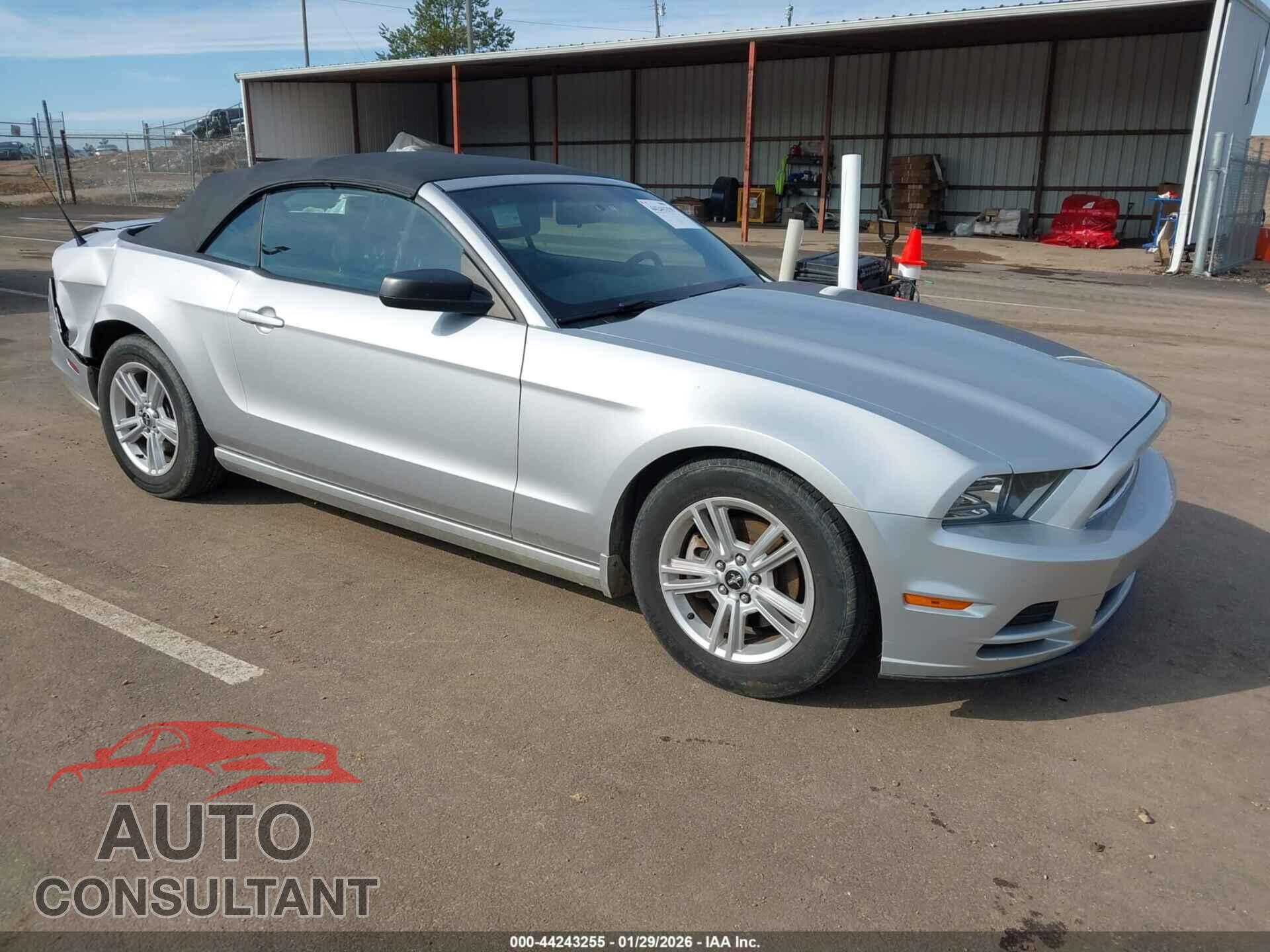 FORD MUSTANG 2013 - 1ZVBP8EM1D5203113