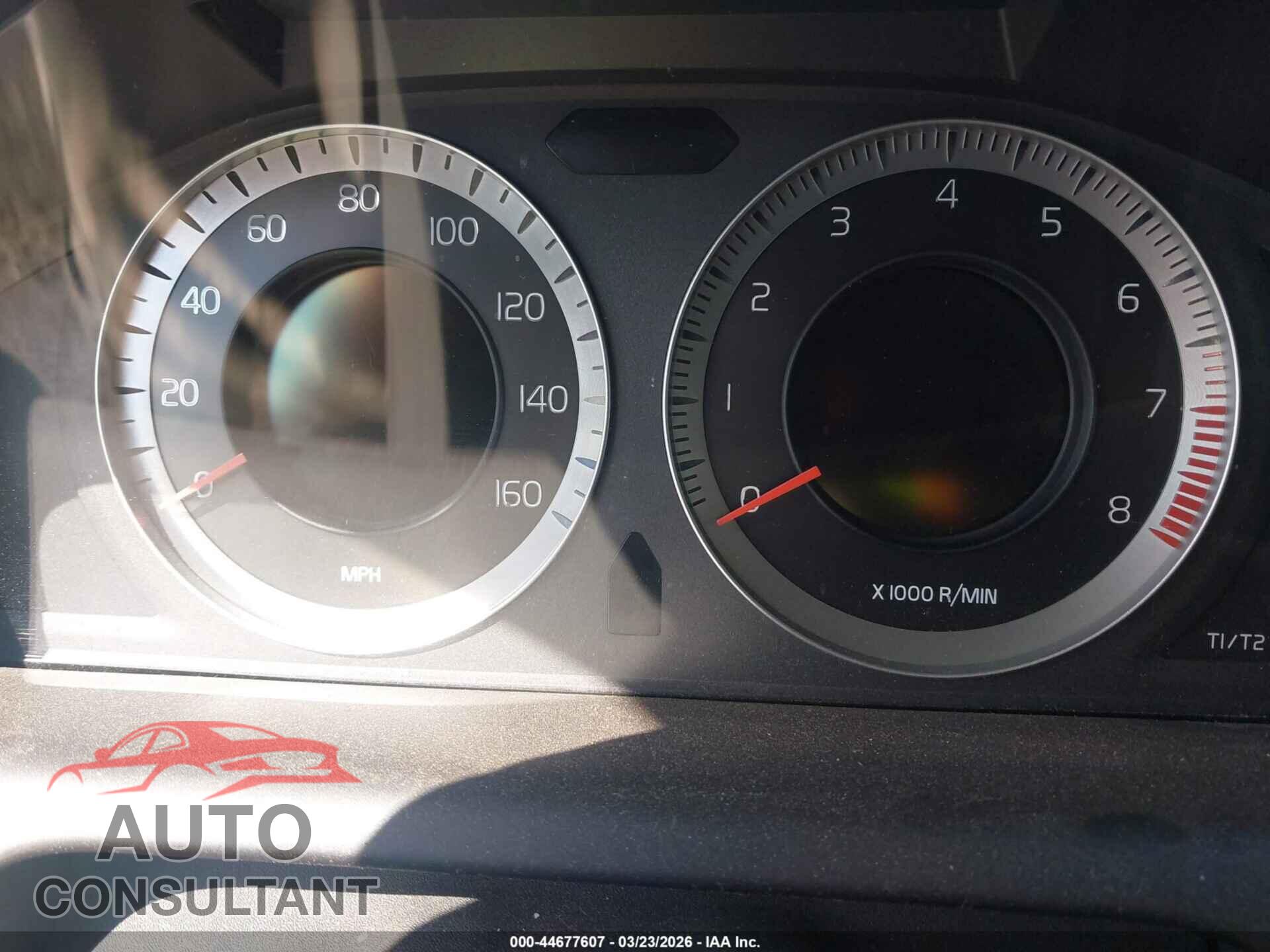 VOLVO XC60 2010 - YV4992DZ4A2065003