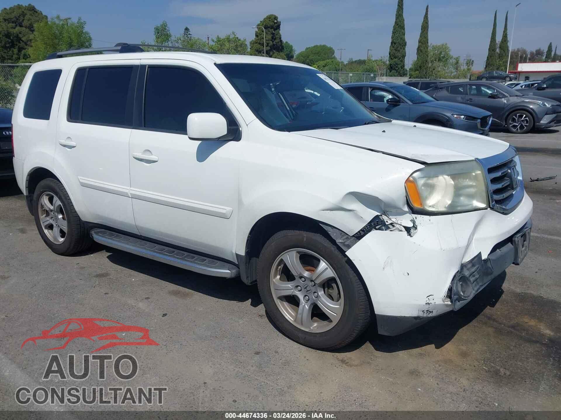 HONDA PILOT 2013 - 5FNYF3H59DB008205