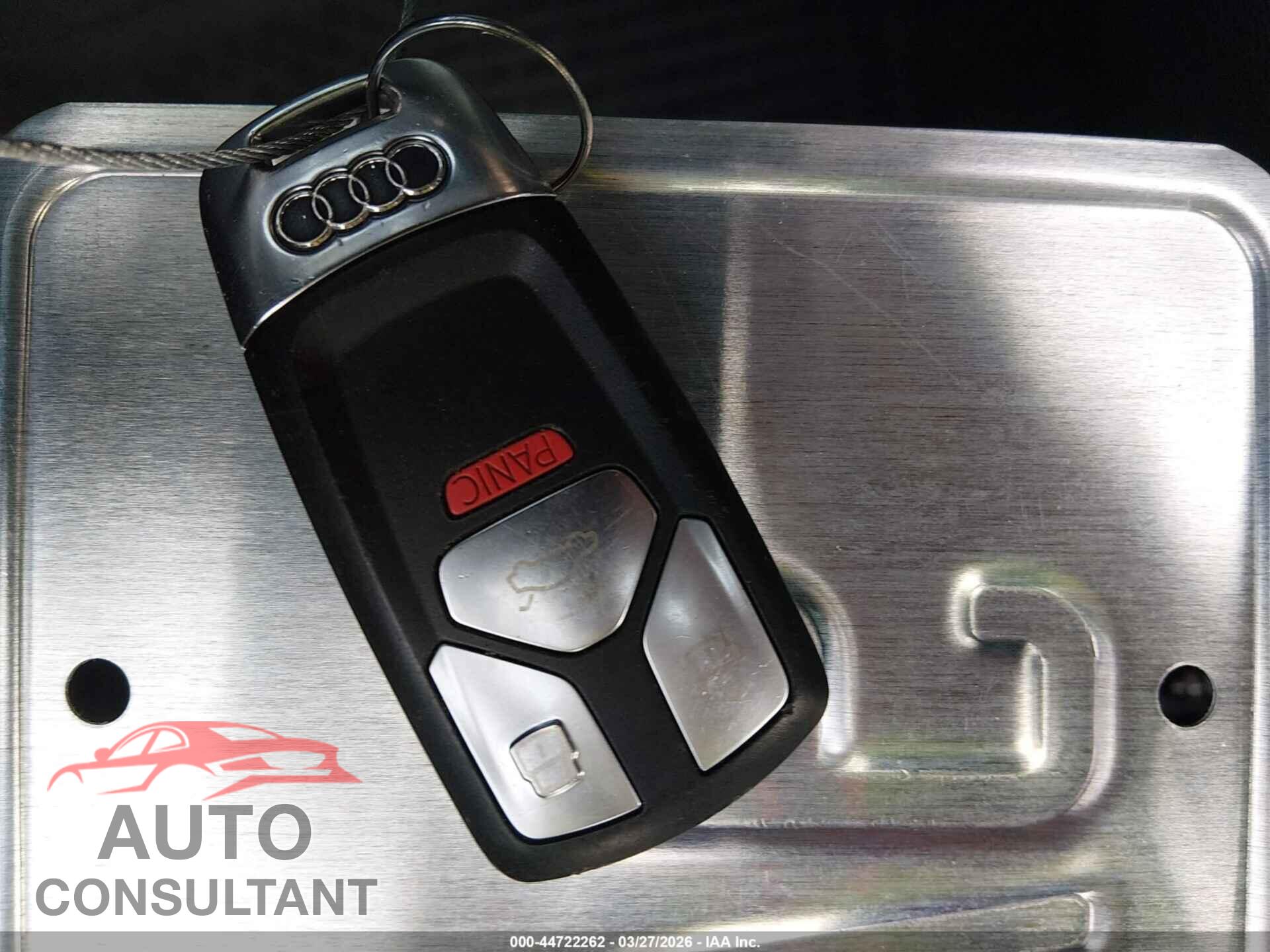 AUDI A4 2017 - WAUDNAF4XHN054047