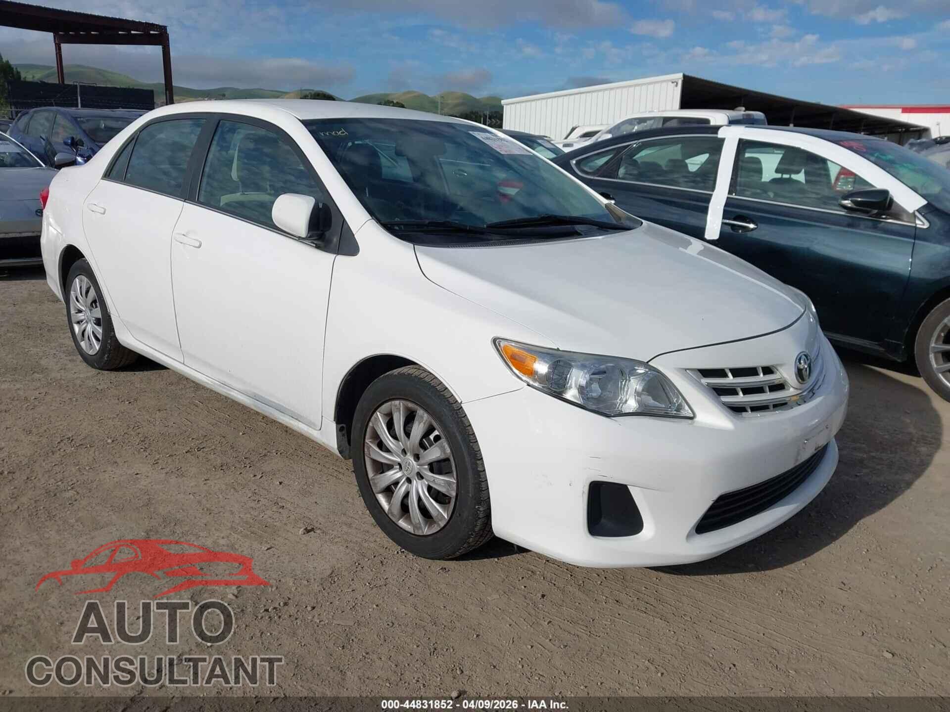 TOYOTA COROLLA 2013 - 2T1BU4EE3DC966072