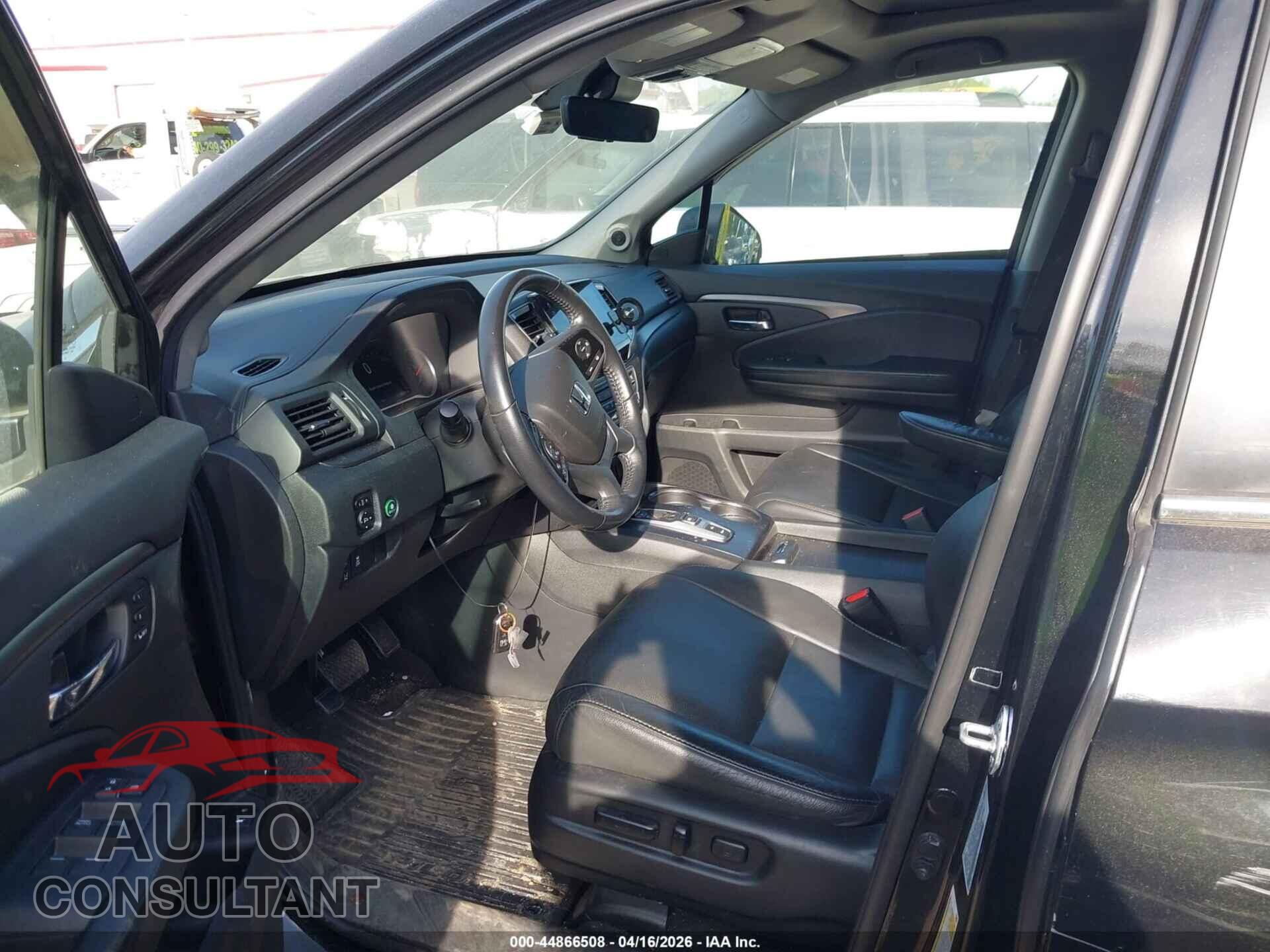 HONDA PILOT 2021 - 5FNYF6H26MB069633