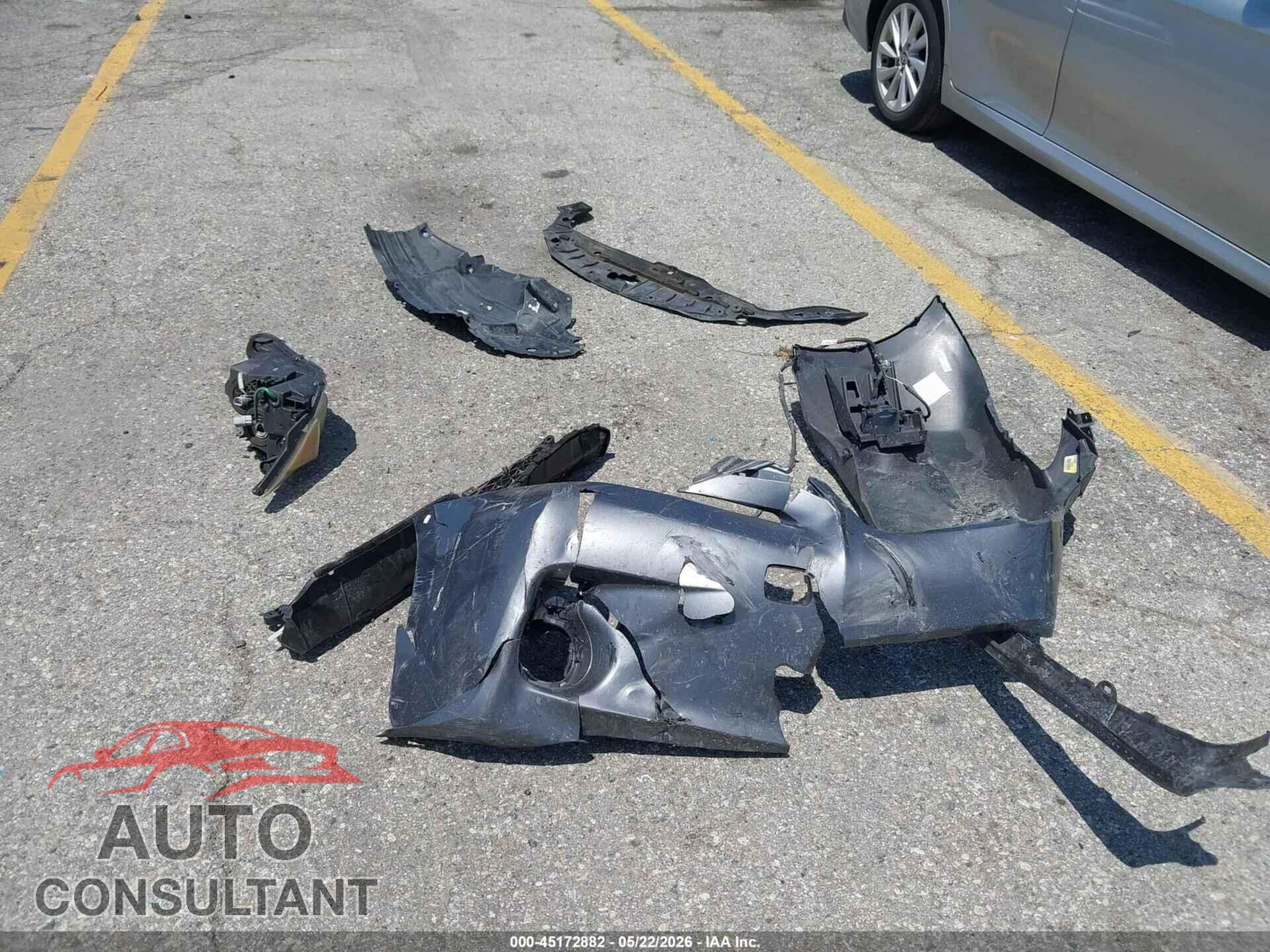 LEXUS CT 200H 2012 - JTHKD5BH2C2110035