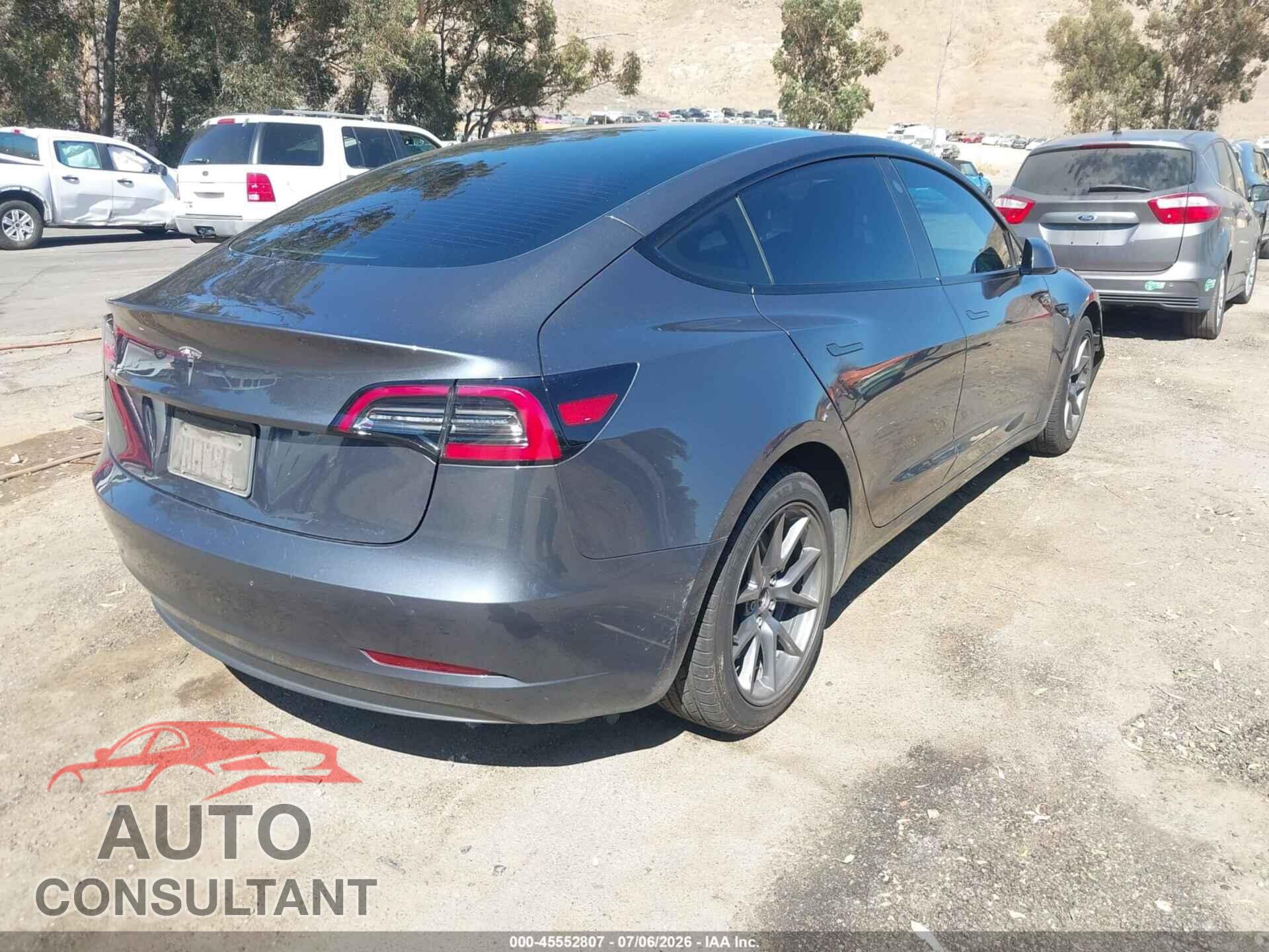 TESLA MODEL 3 2023 - 5YJ3E1EA7PF457471