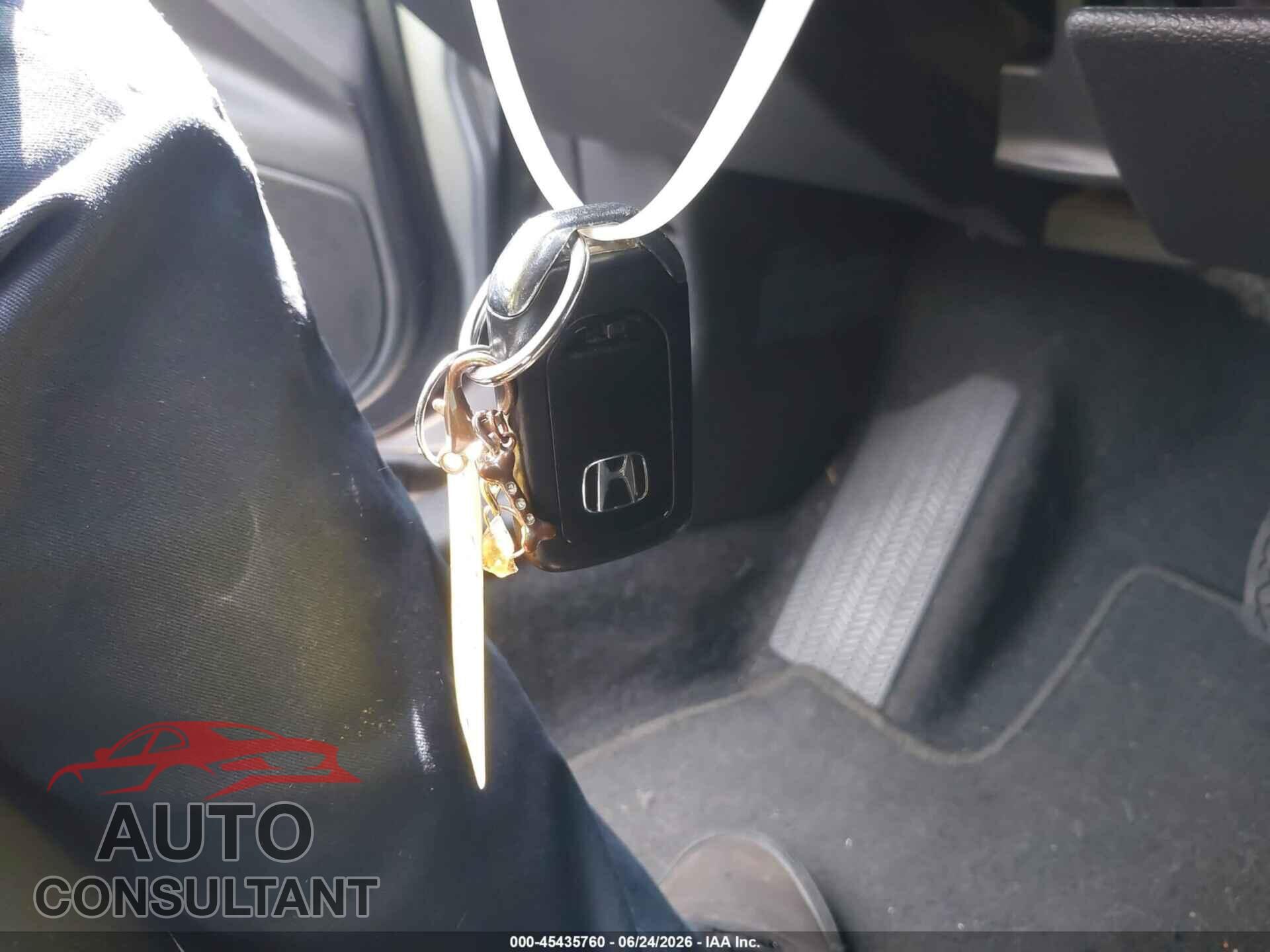 HONDA CIVIC 2017 - 2HGFC2F74HH566995