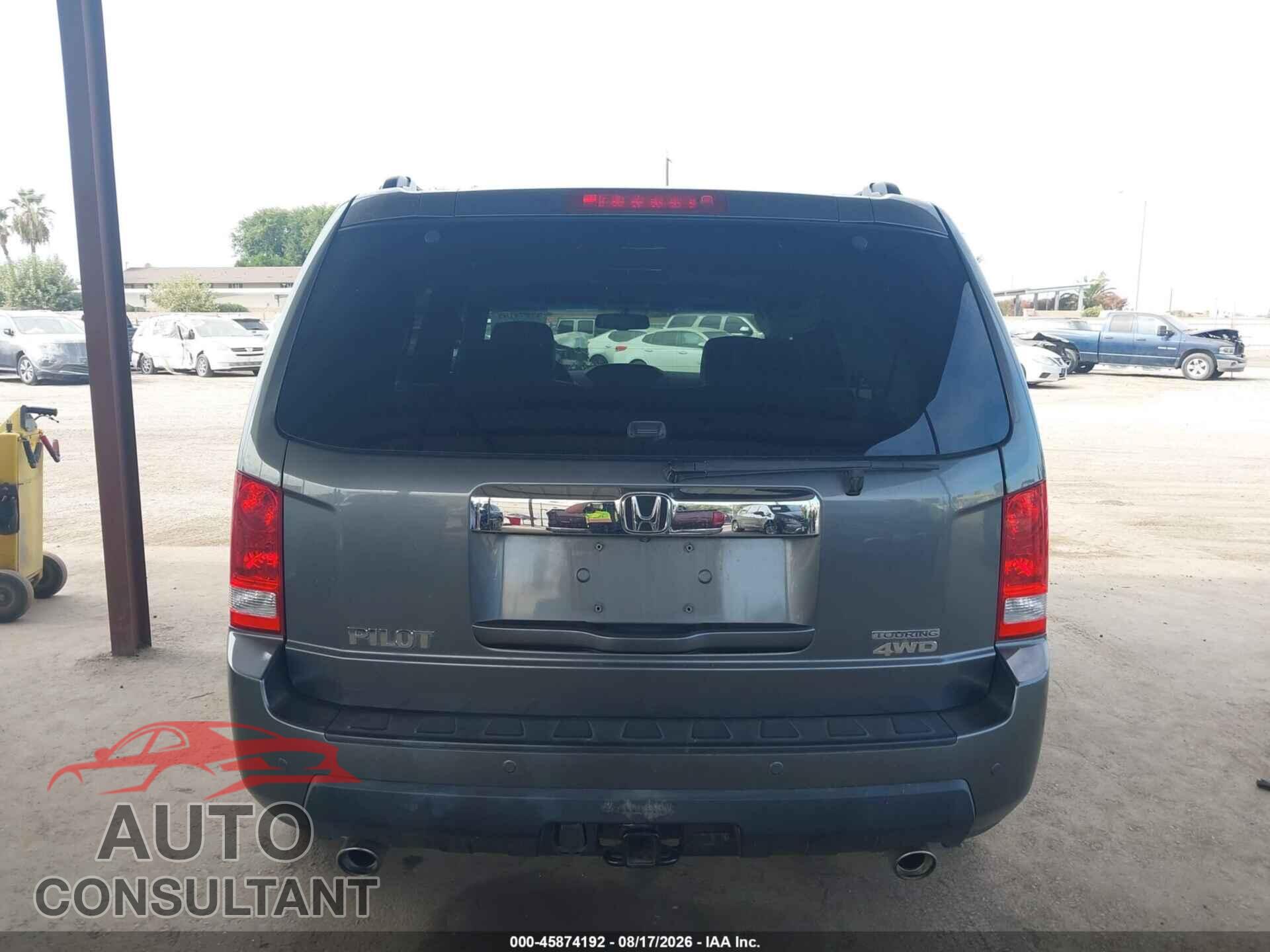 HONDA PILOT 2011 - 5FNYF4H99BB001907