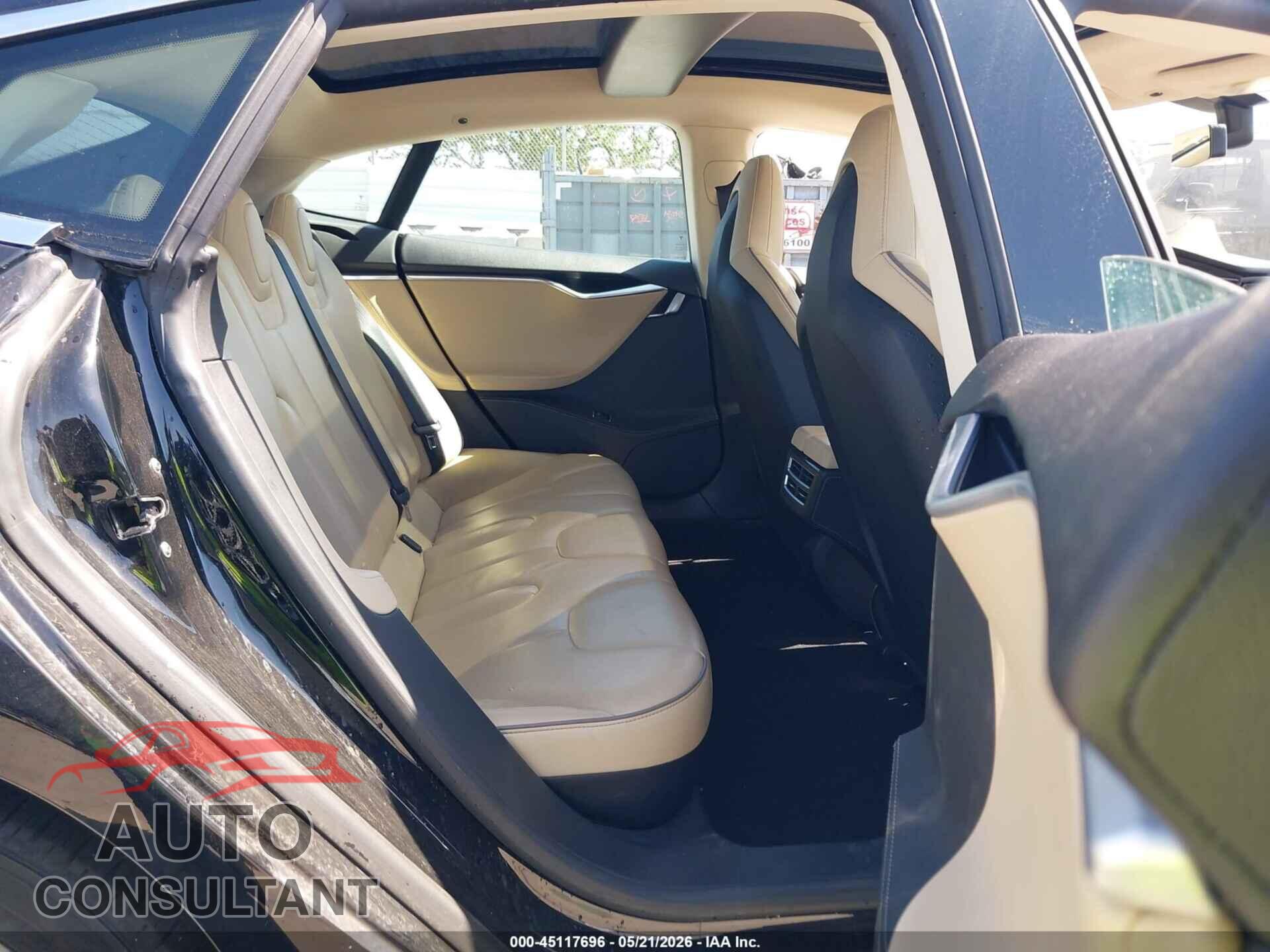 TESLA MODEL S 2013 - 5YJSA1CPXDFP24967