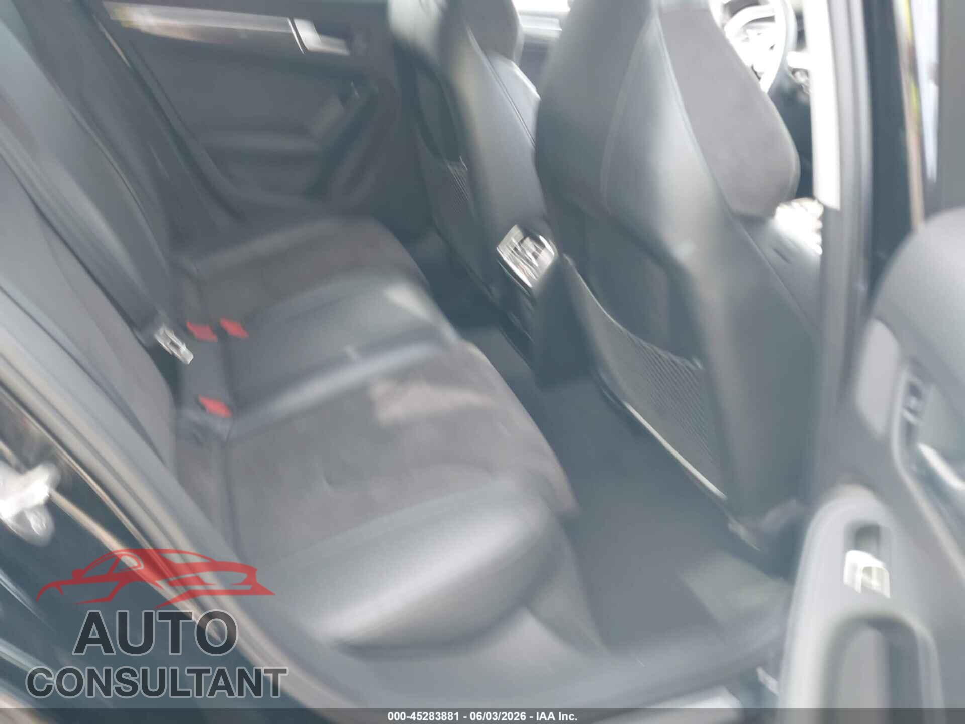 AUDI A4 2013 - WAUFFAFL7DN018792