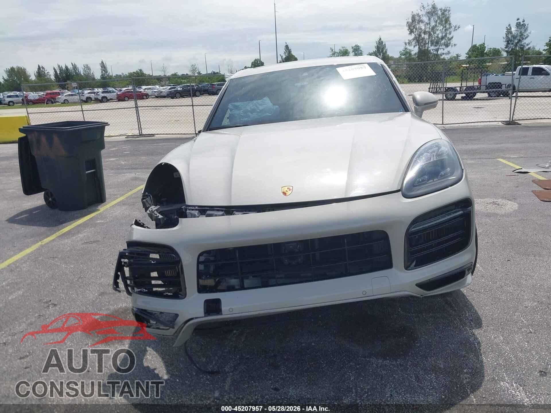 PORSCHE CAYENNE 2021 - WP1AB2AY2MDA27387