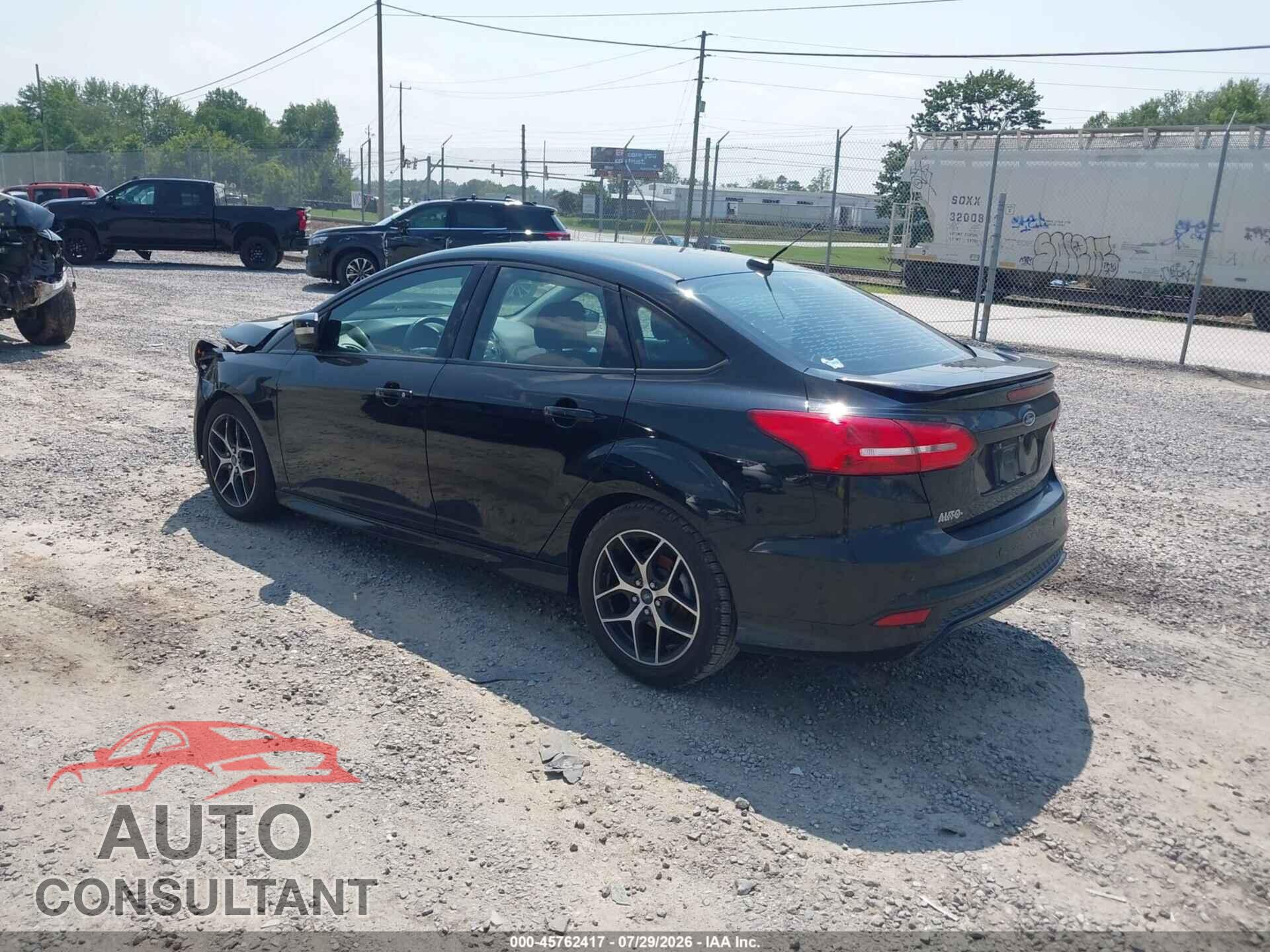 FORD FOCUS 2016 - 1FADP3F27GL236375