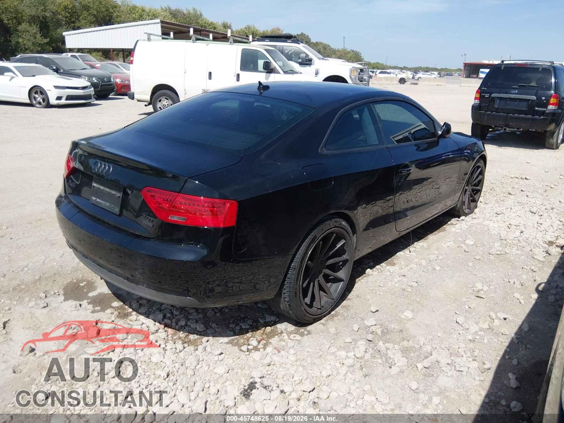 AUDI A5 2013 - WAUCFAFR4DA069147