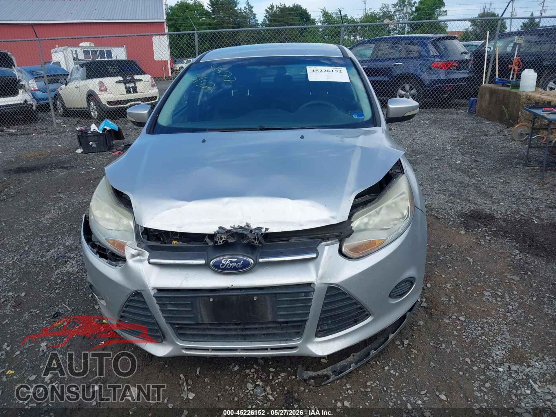 FORD FOCUS 2014 - 1FADP3F26EL429727