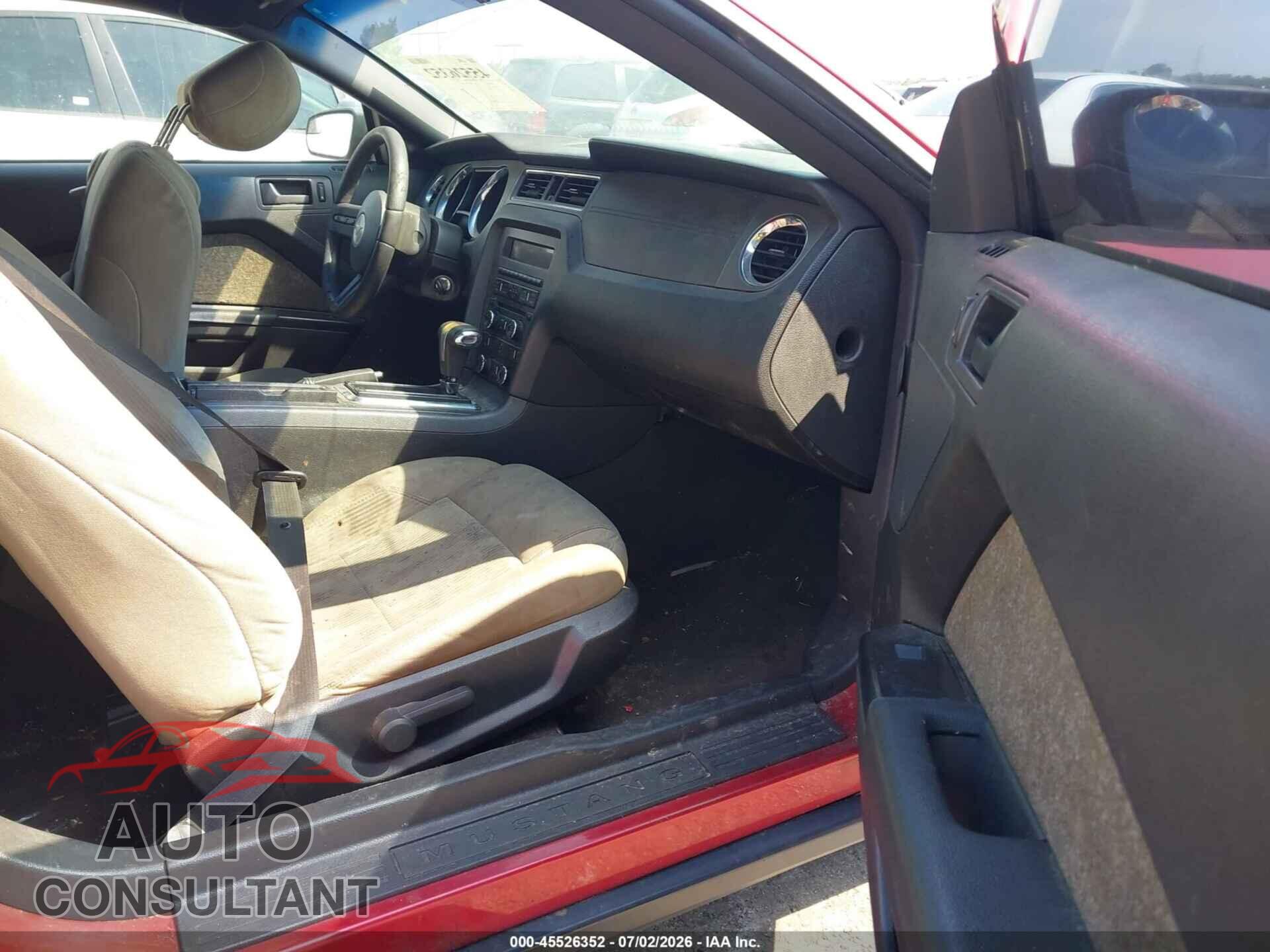 FORD MUSTANG 2012 - 1ZVBP8AM2C5267200