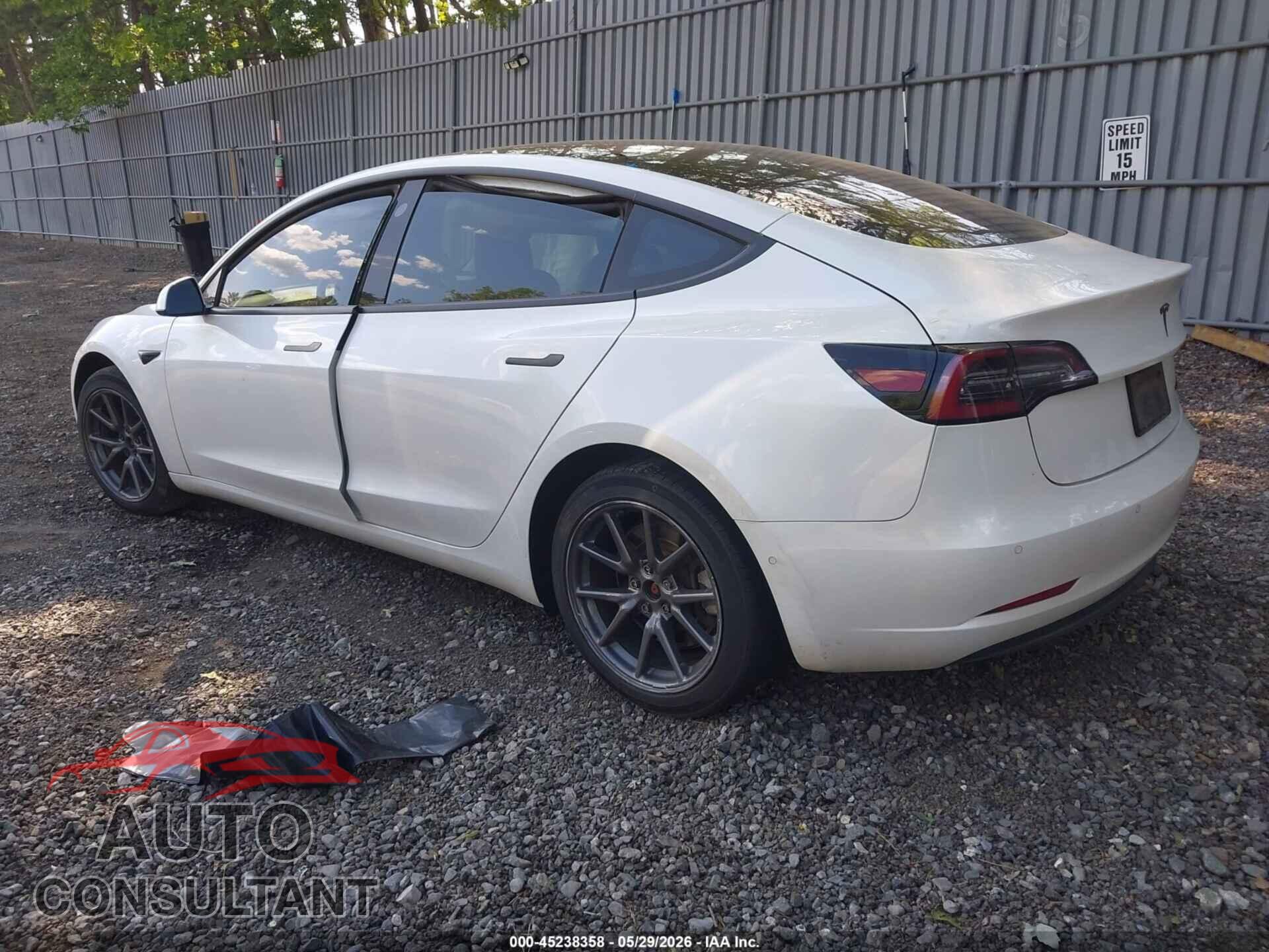 TESLA MODEL 3 2020 - 5YJ3E1EB3LF665401