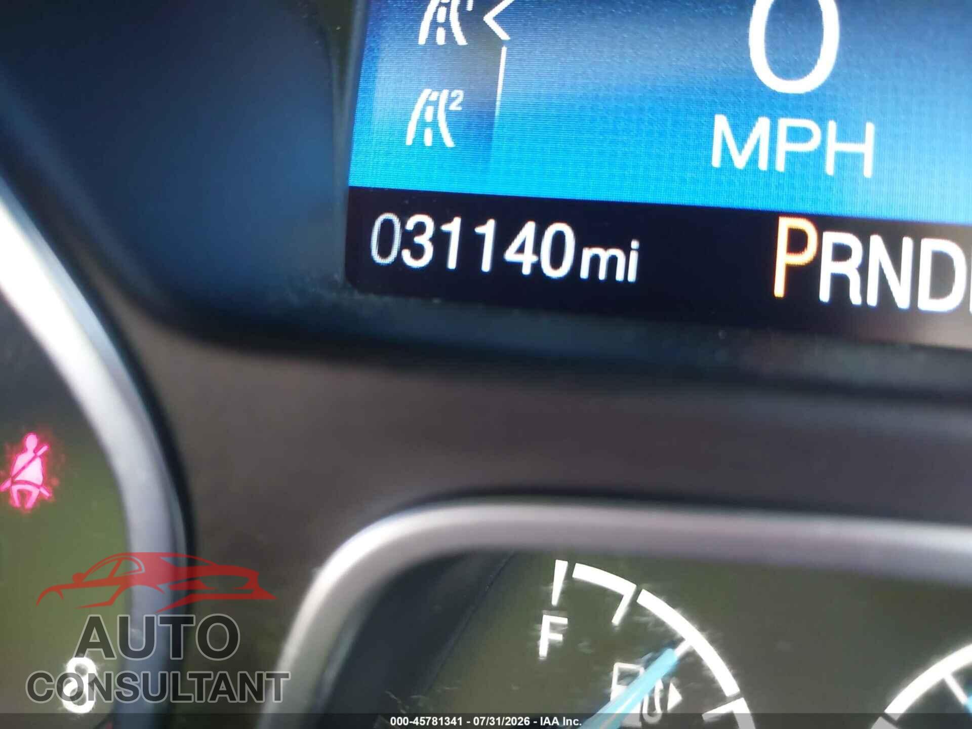FORD FOCUS 2018 - 1FADP3F25JL317172