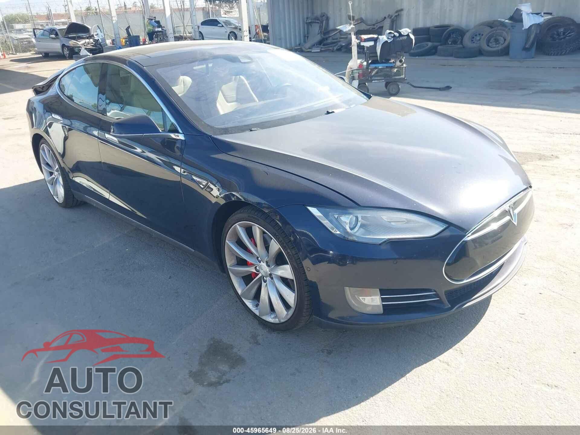 TESLA MODEL S 2015 - 5YJSA1H43FF084246