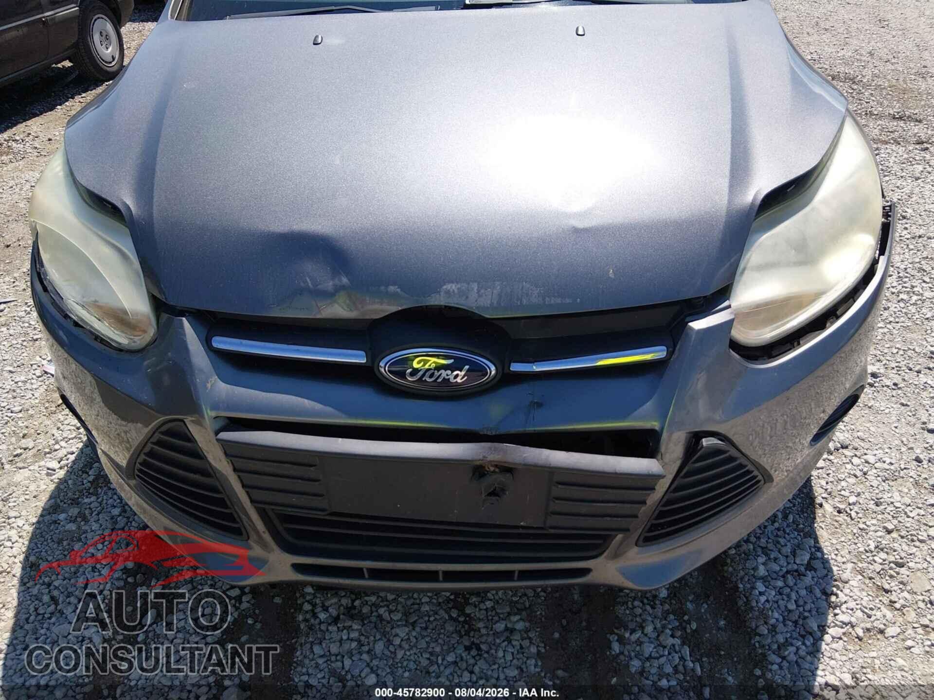 FORD FOCUS 2013 - 1FADP3F26DL143696