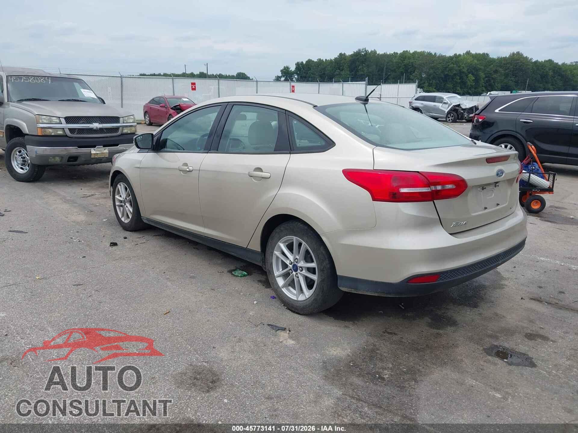 FORD FOCUS 2017 - 1FADP3F28HL339449