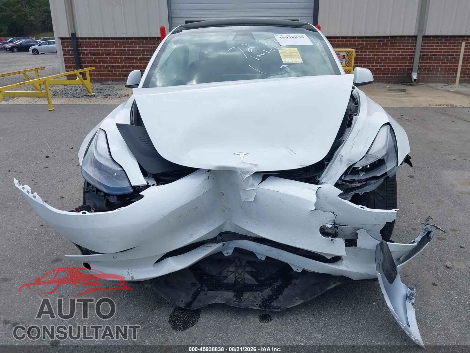 TESLA MODEL 3 2022 - 5YJ3E1EA5NF370410