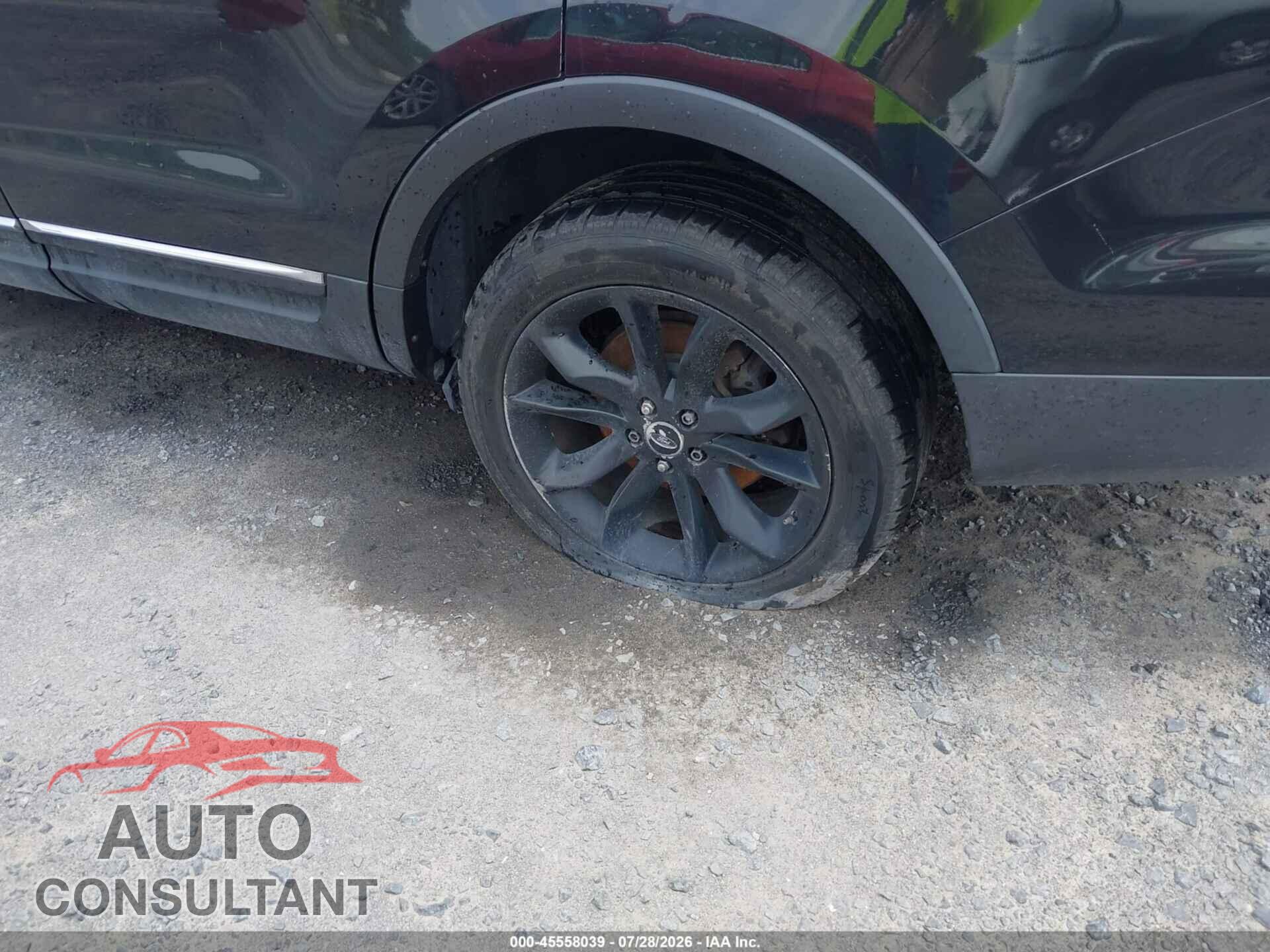 FORD EXPLORER 2011 - 1FMHK8F85BGA58734