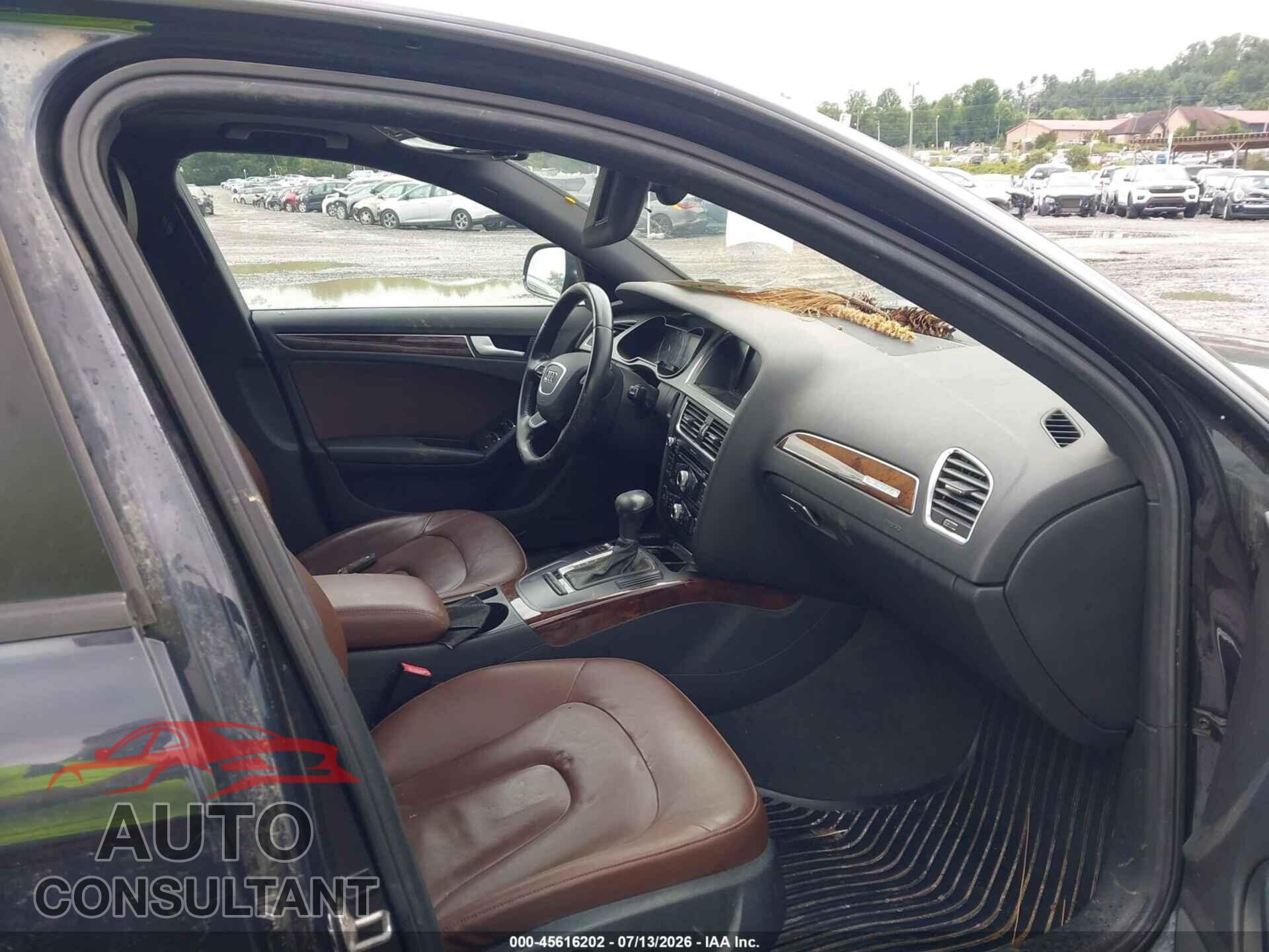 AUDI A4 2014 - WAUBFAFL4EN004686