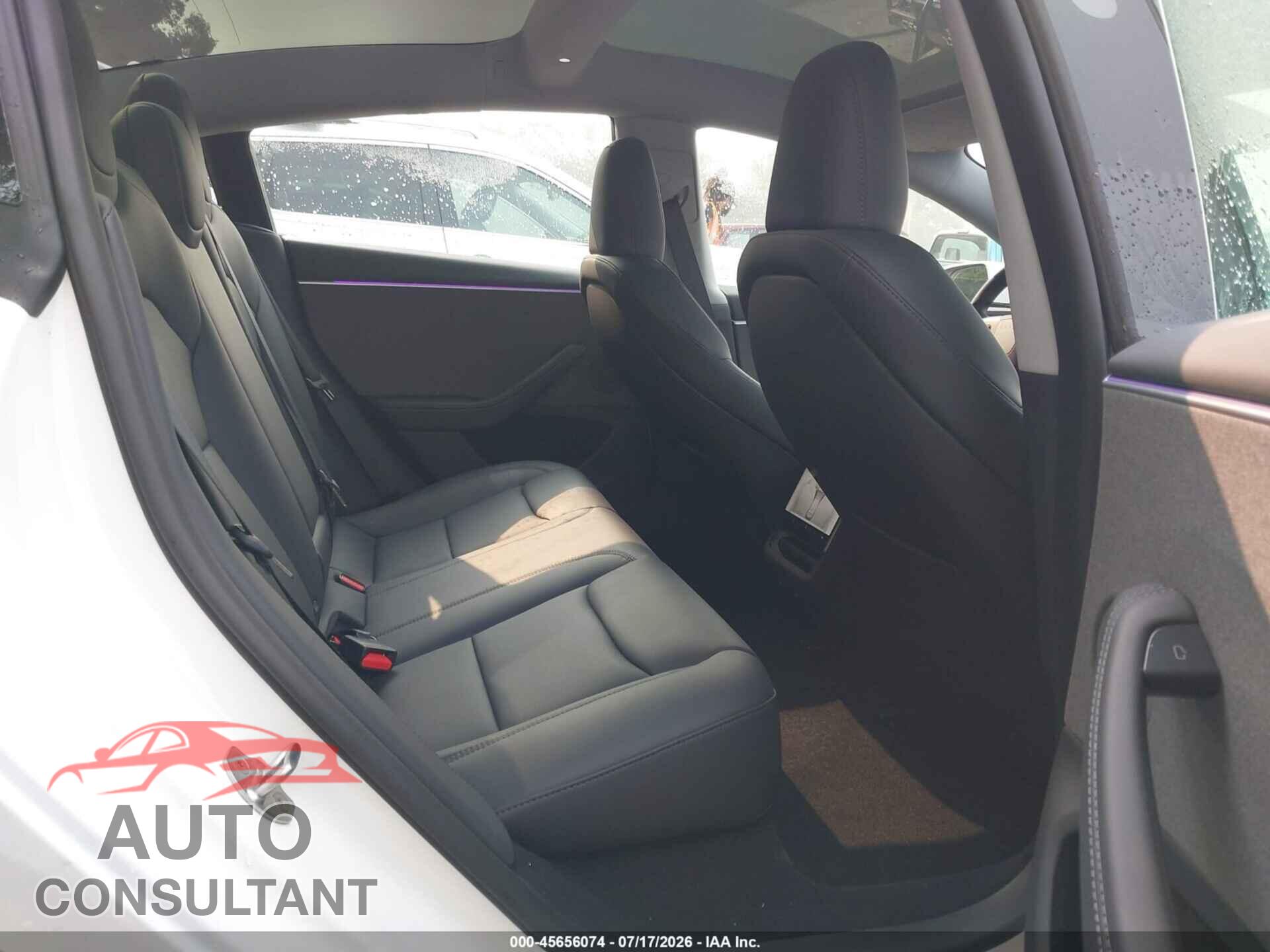TESLA MODEL 3 2025 - 5YJ3E1EA3SF070957
