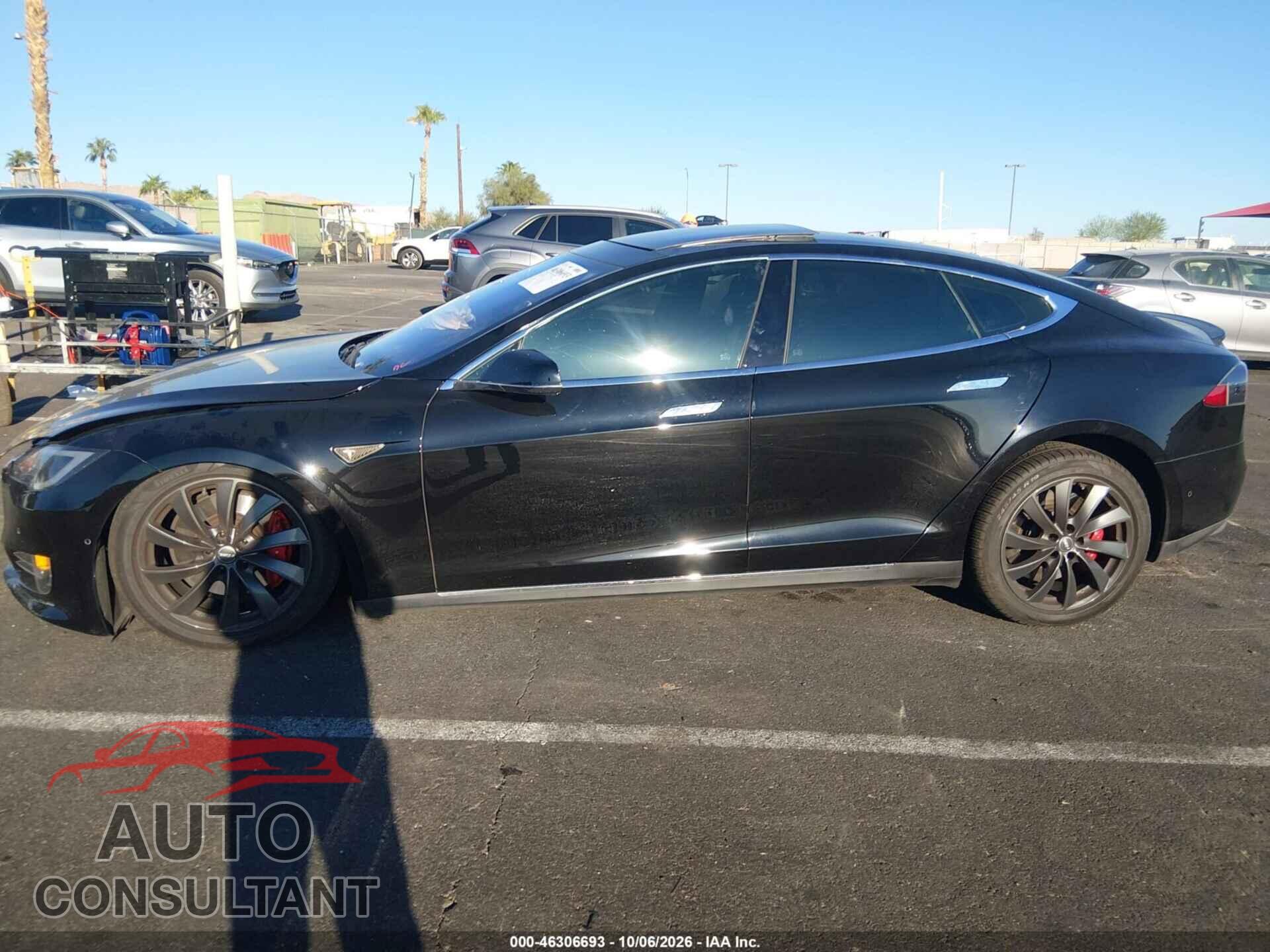 TESLA MODEL S 2014 - 5YJSA1H20EFP64263