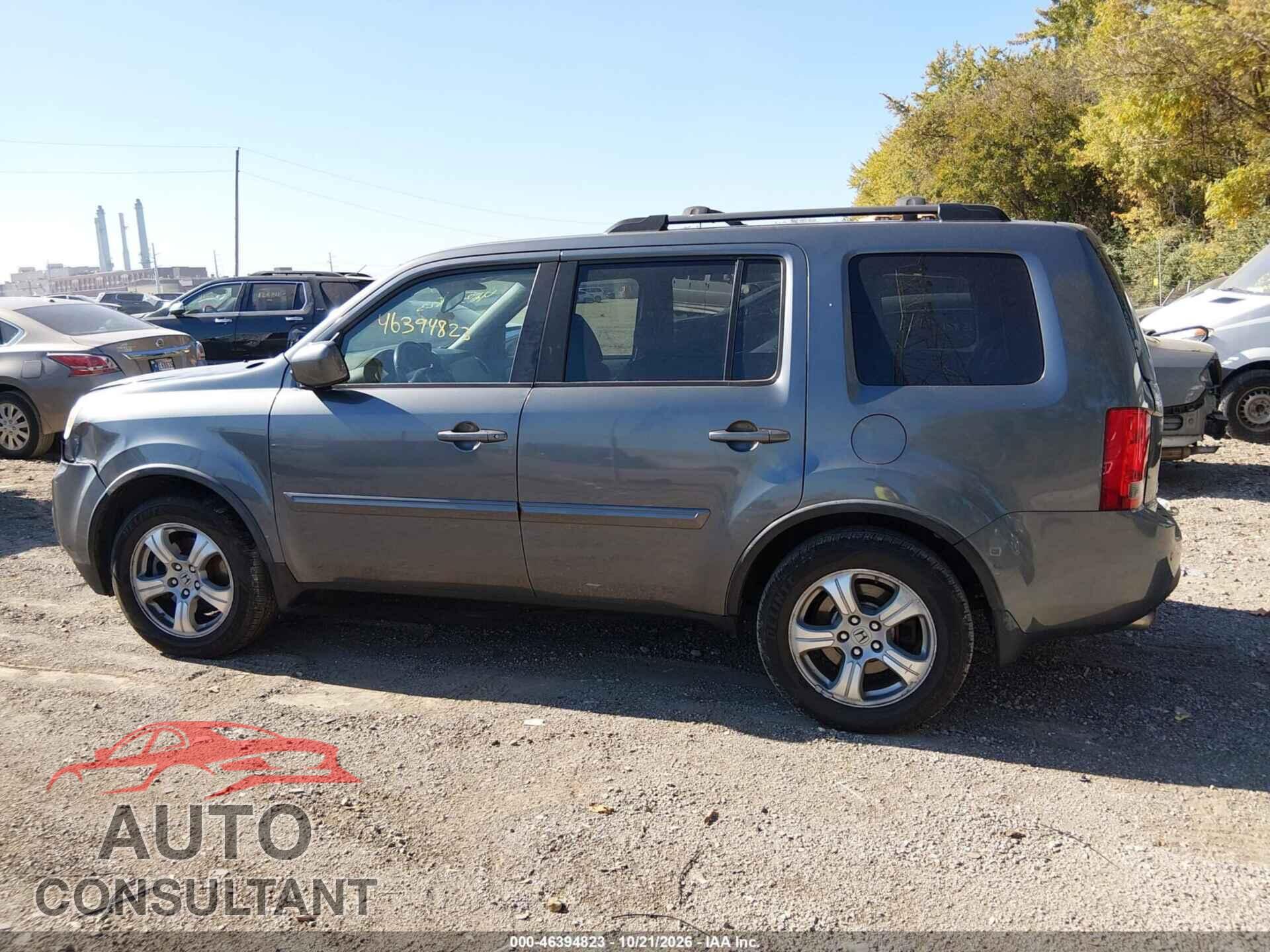 HONDA PILOT 2013 - 5FNYF4H72DB014807