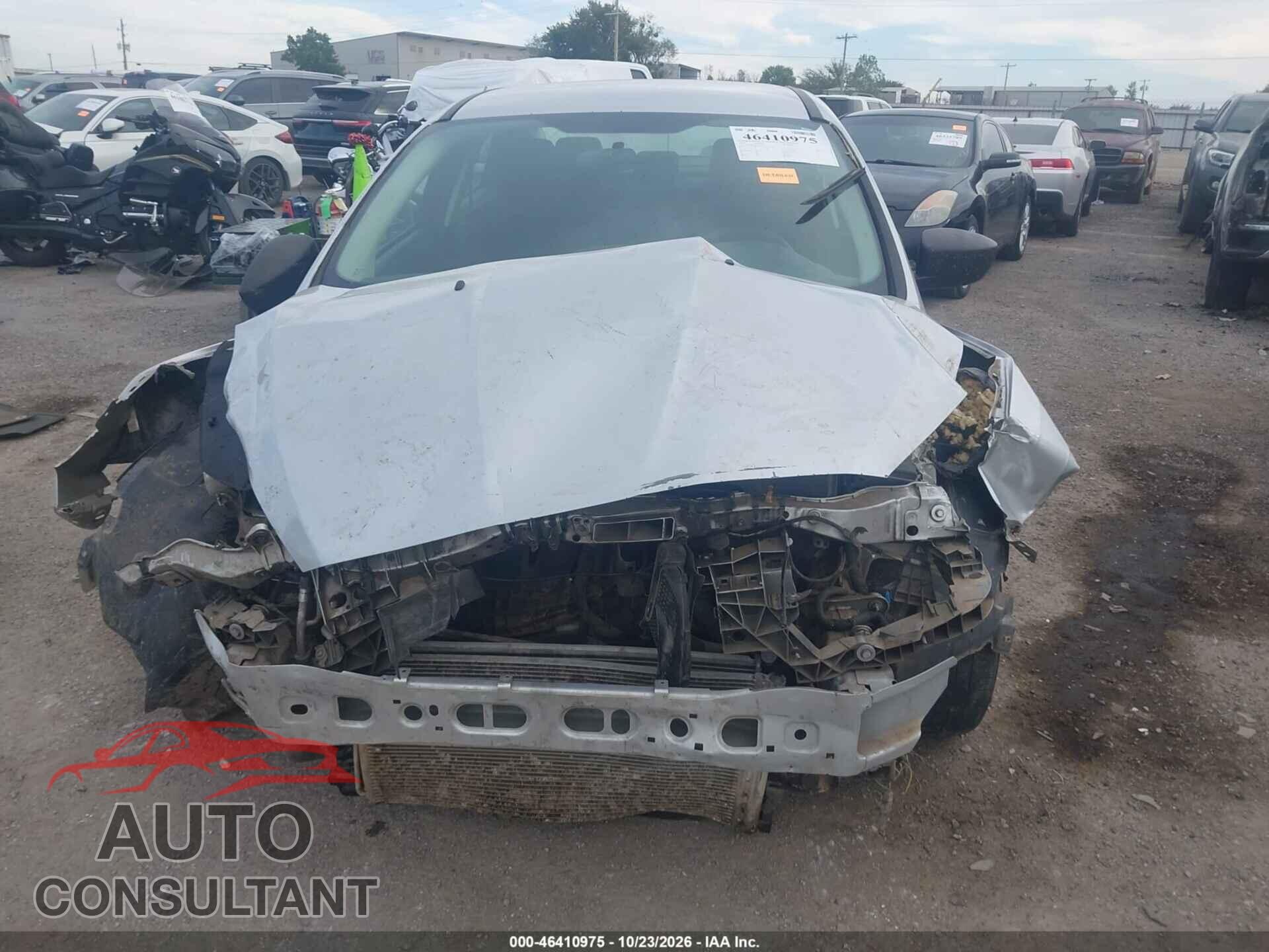 FORD FOCUS 2018 - 1FADP3E20JL302967