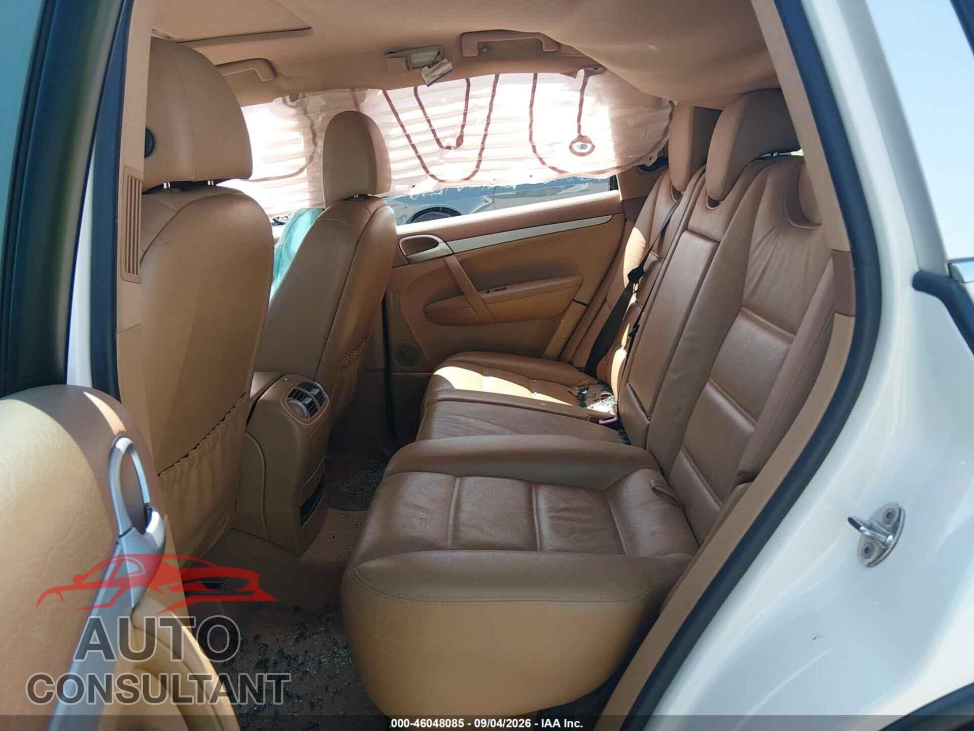 PORSCHE CAYENNE 2010 - WP1AA2APXALA11935
