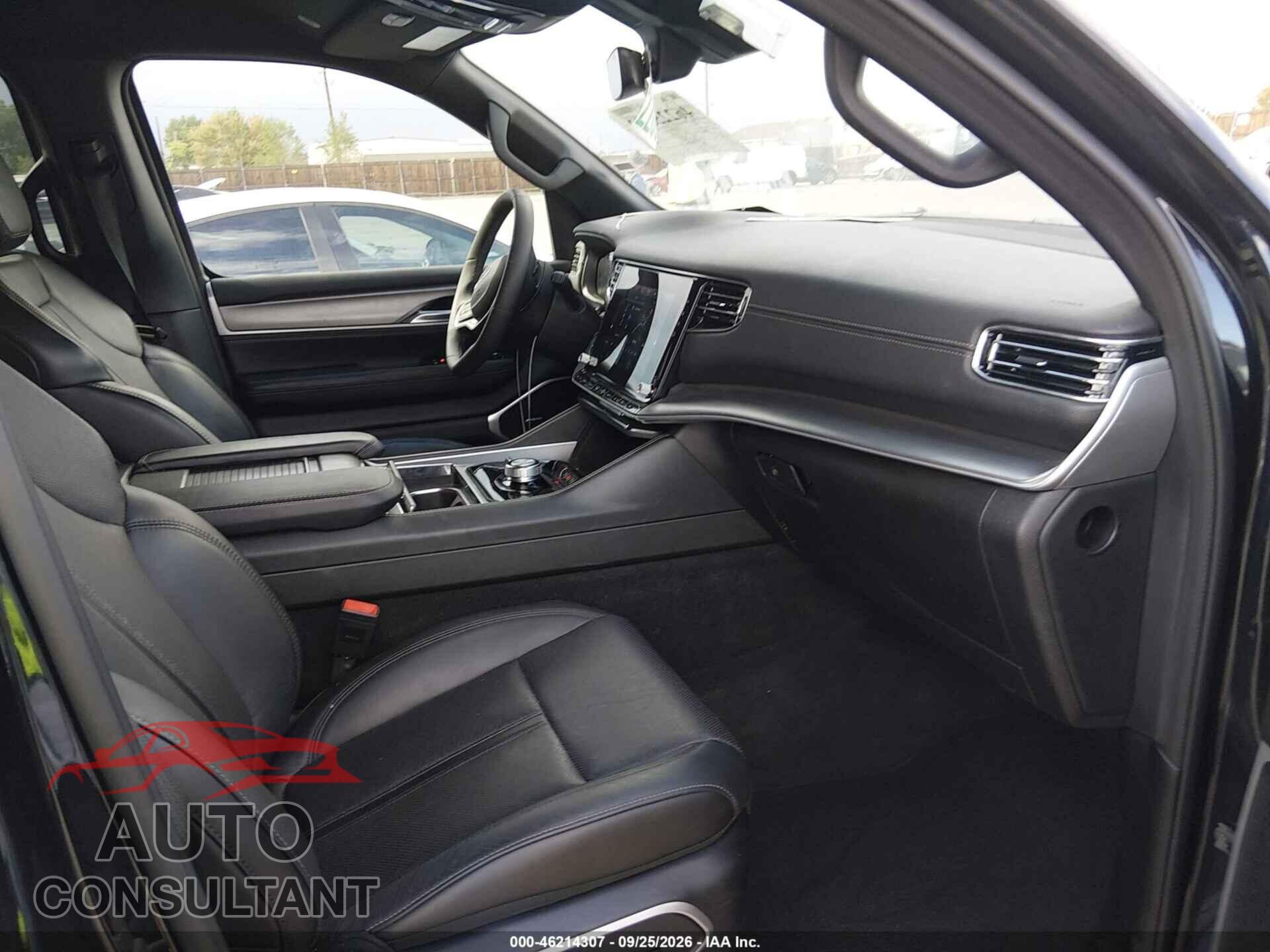 PORSCHE CAYENNE 2017 - WP1AA2A23HKA85346