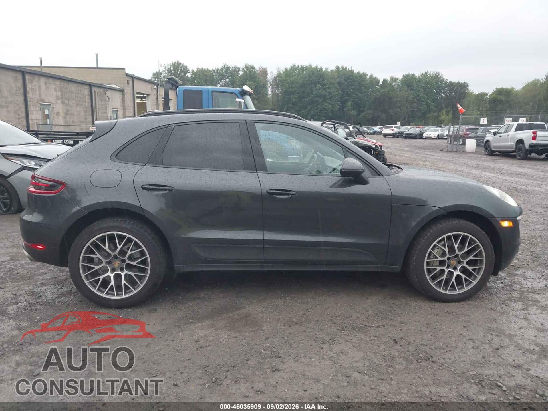 PORSCHE MACAN 2017 - WP1AB2A56HLB11794