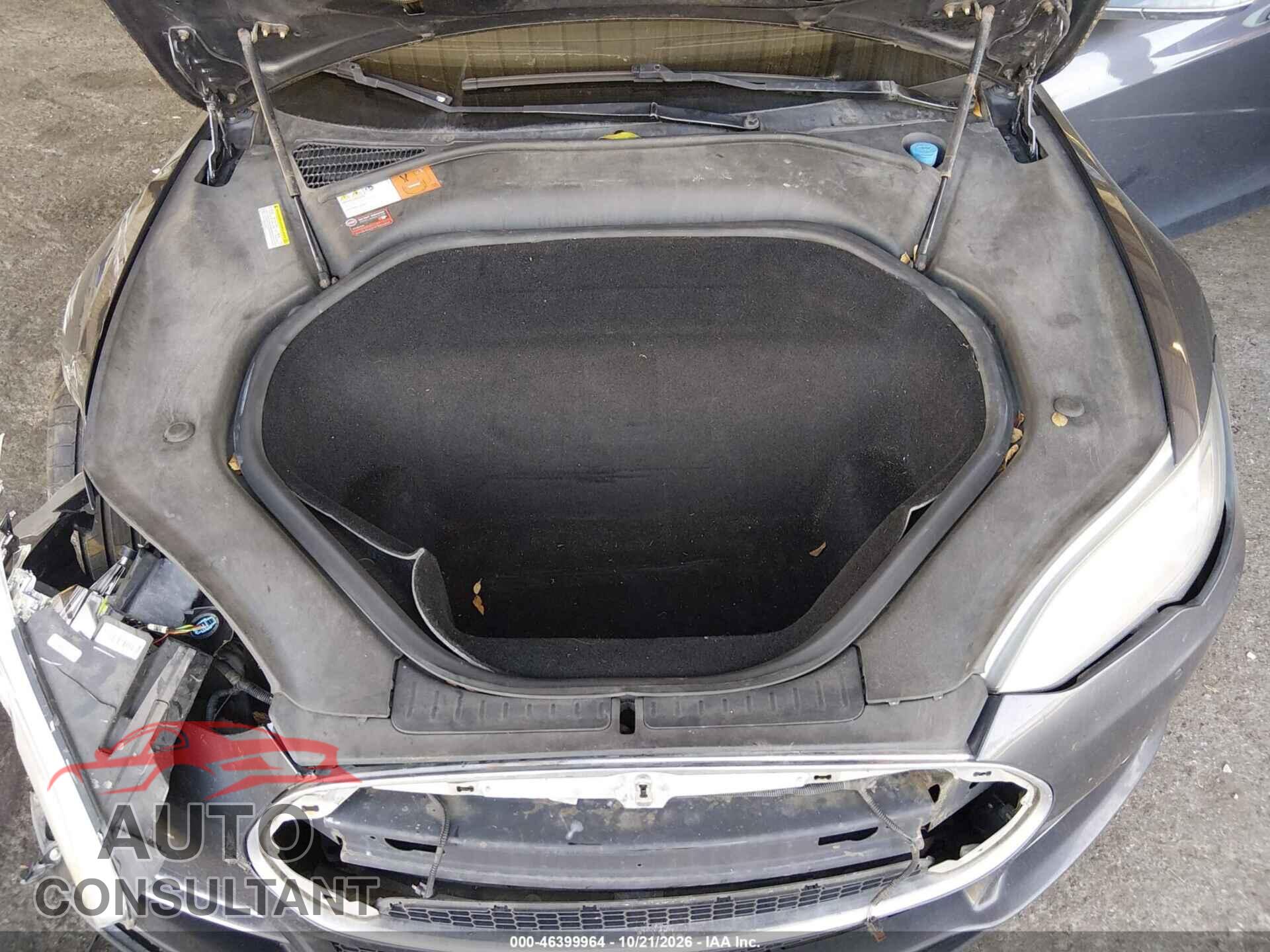 TESLA MODEL S 2015 - 5YJSA1H2XFFP75689