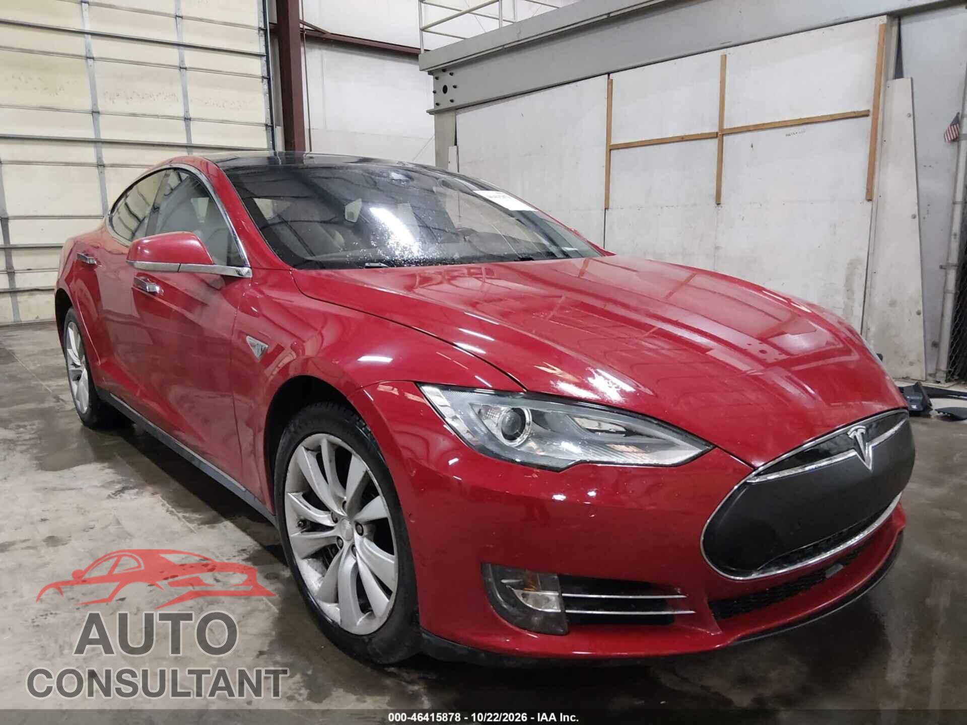TESLA MODEL S 2015 - 5YJSA1E29FF110965