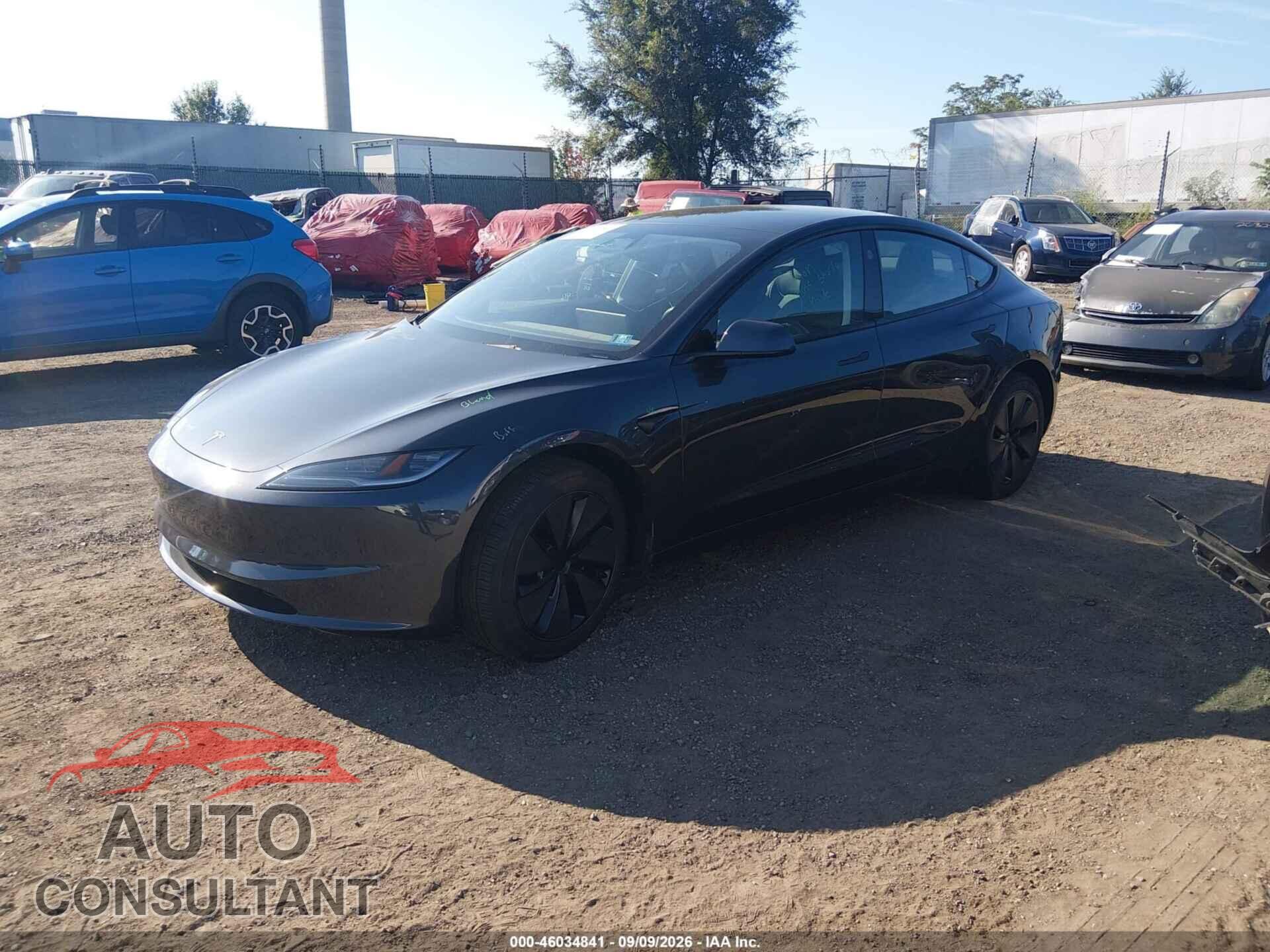 TESLA MODEL 3 2025 - 5YJ3E1EA6SF977007