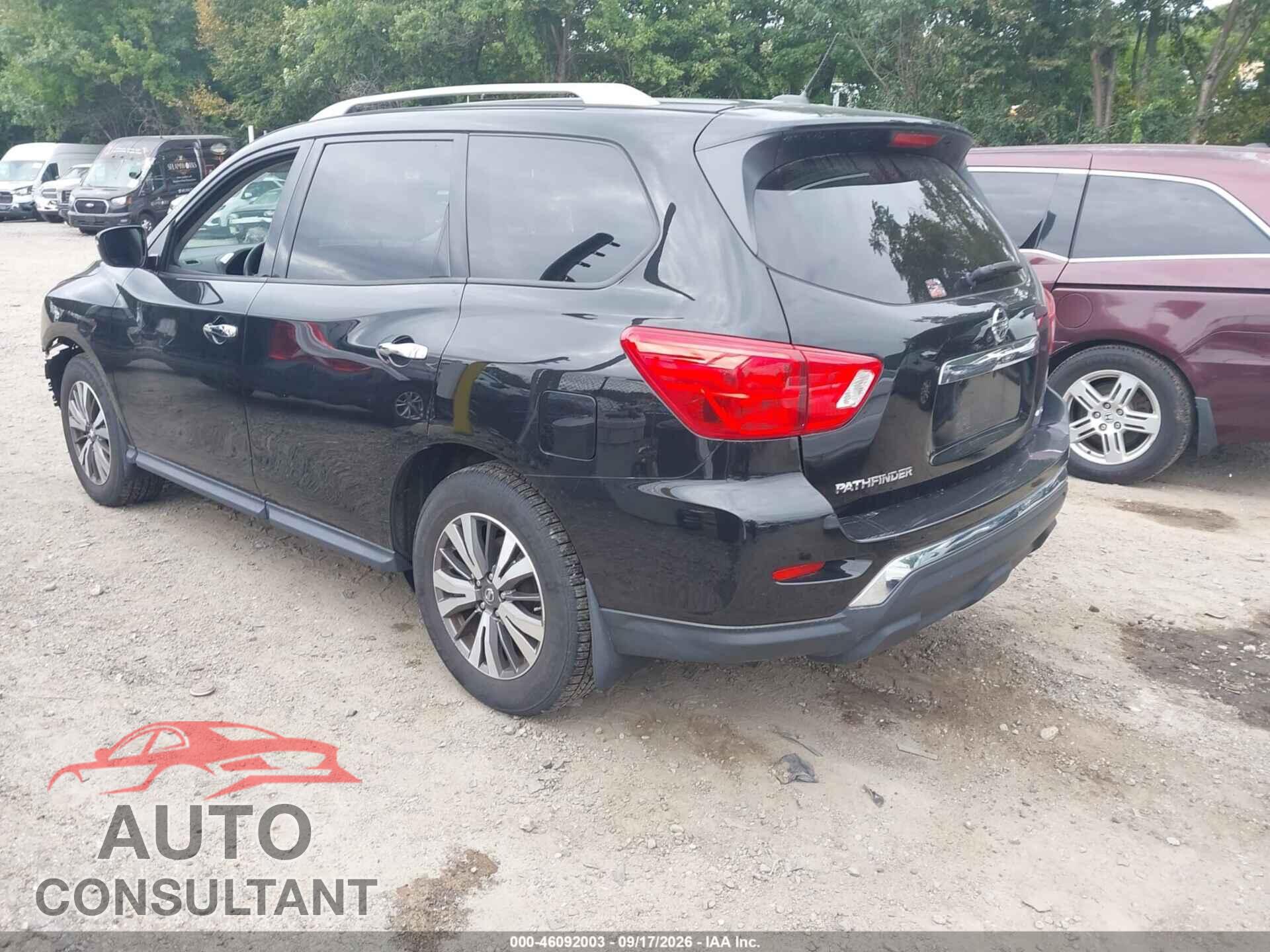 NISSAN PATHFINDER 2017 - 5N1DR2MM0HC910673
