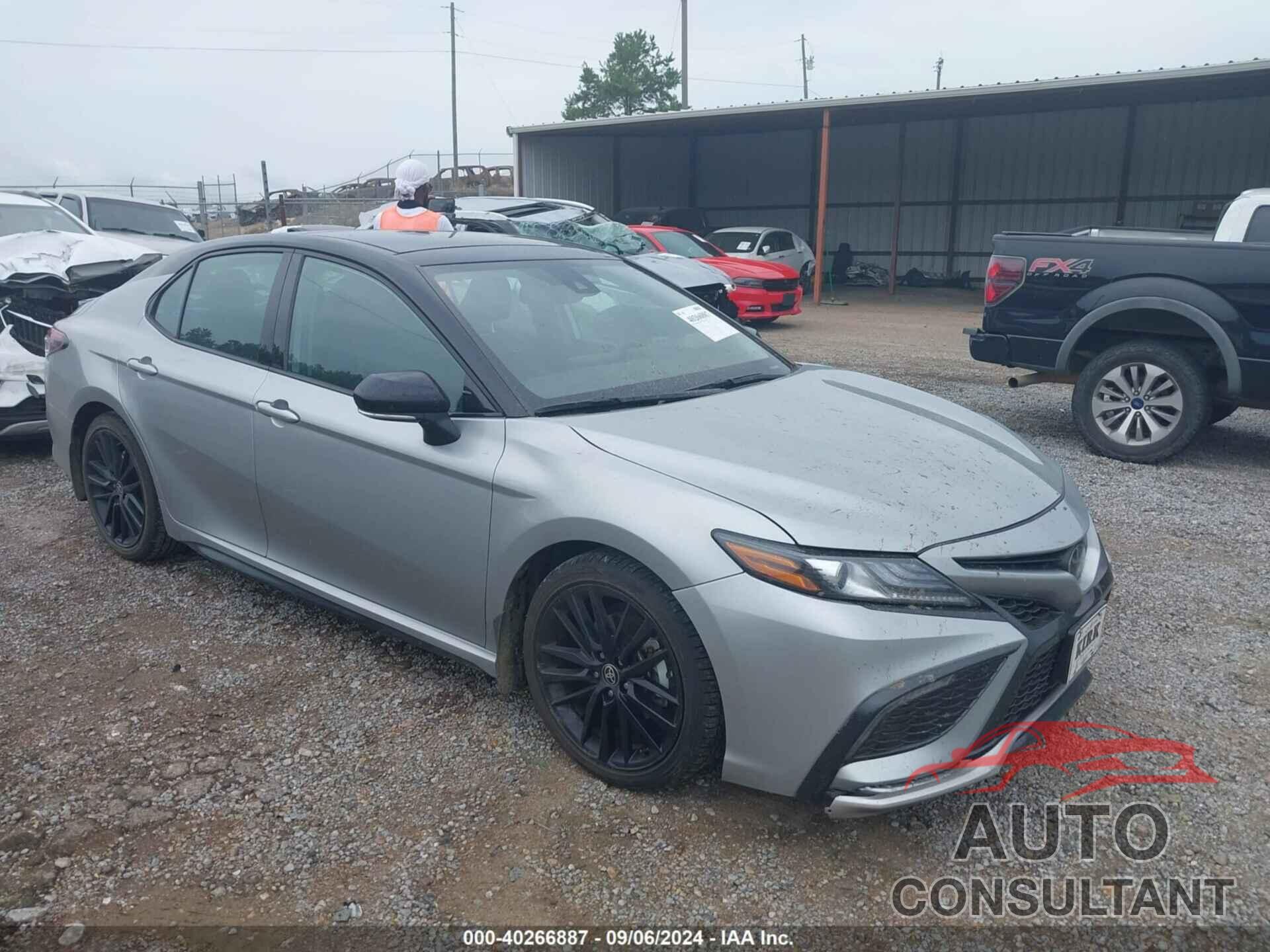 TOYOTA CAMRY 2022 - 4T1K61AK5NU068500