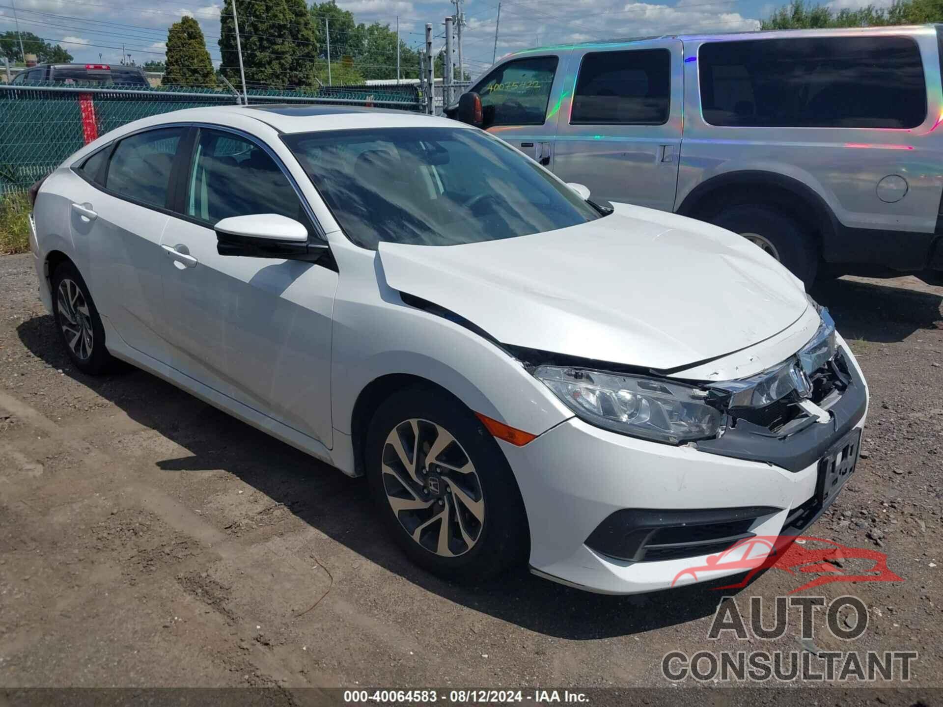 HONDA CIVIC 2018 - 19XFC2F70JE036894