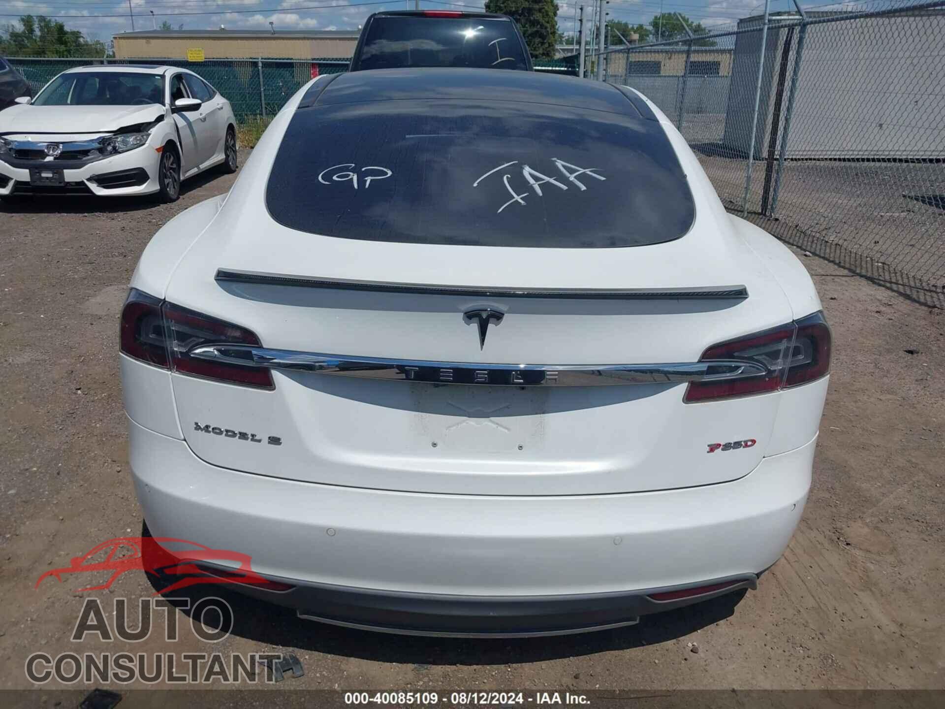 TESLA MODEL S 2016 - 5YJSA1E47GF122597