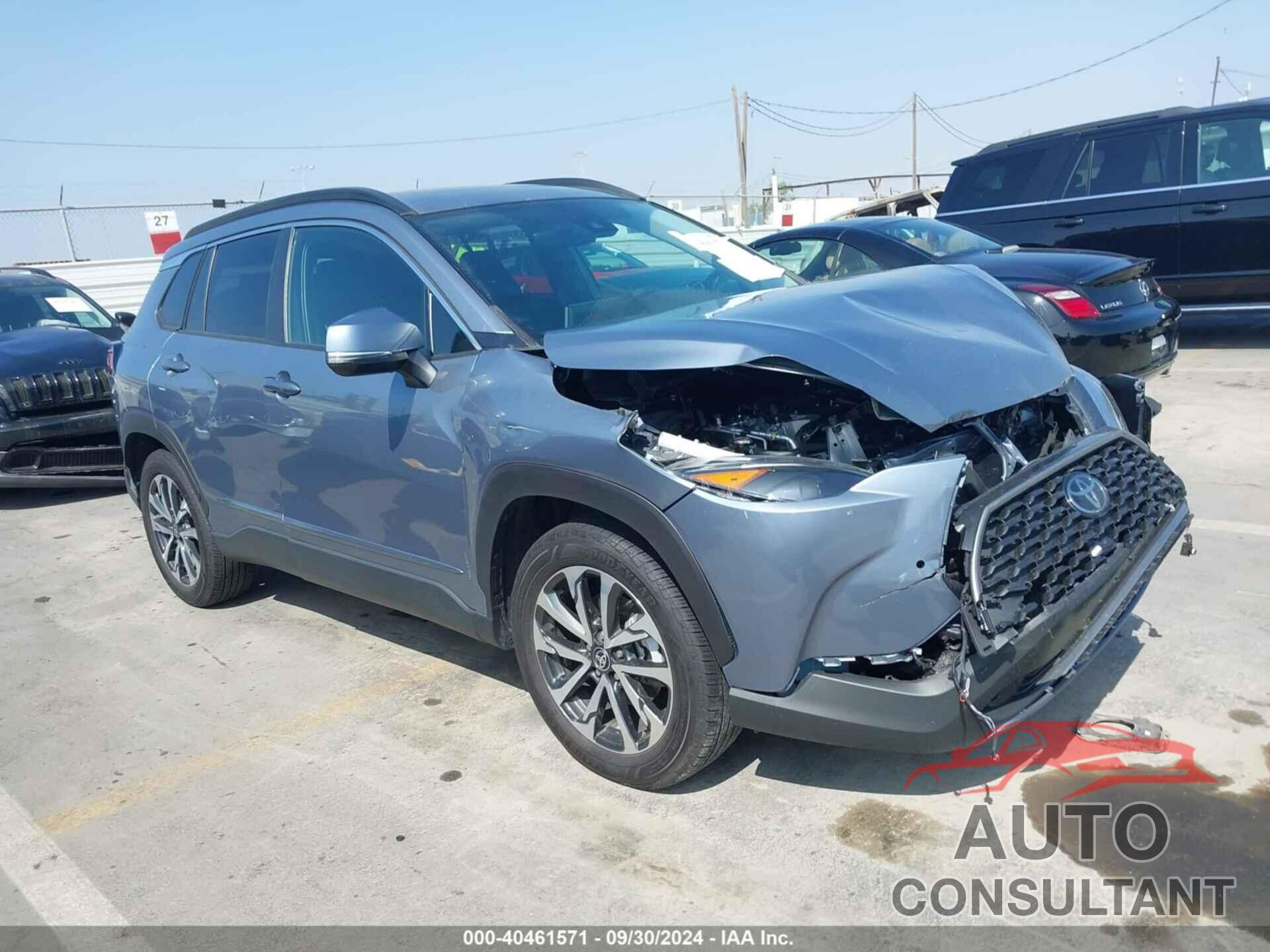 TOYOTA COROLLA CROSS 2022 - 7MUDAABG8NV041338