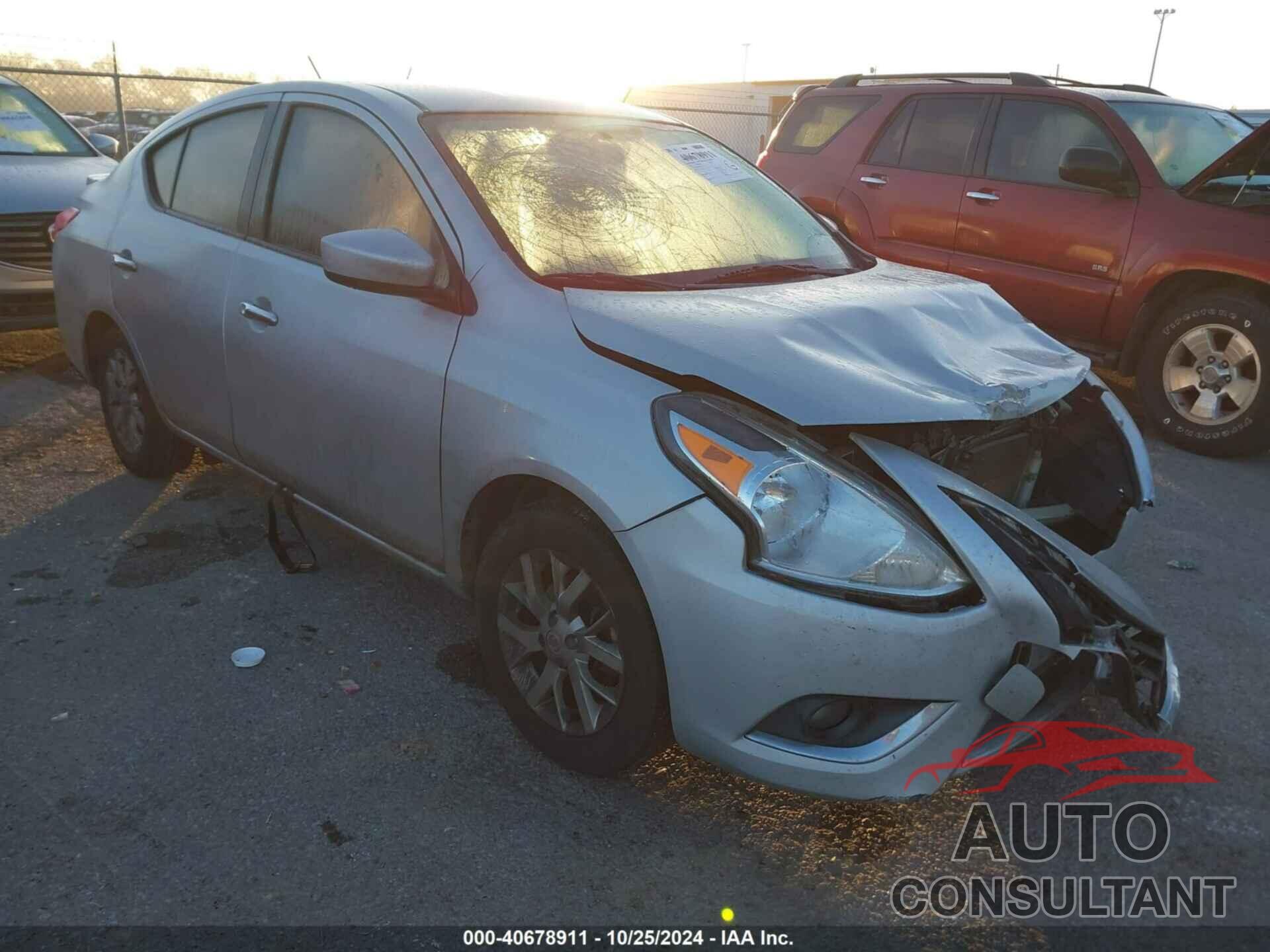 NISSAN VERSA 2018 - 3N1CN7AP0JL831461