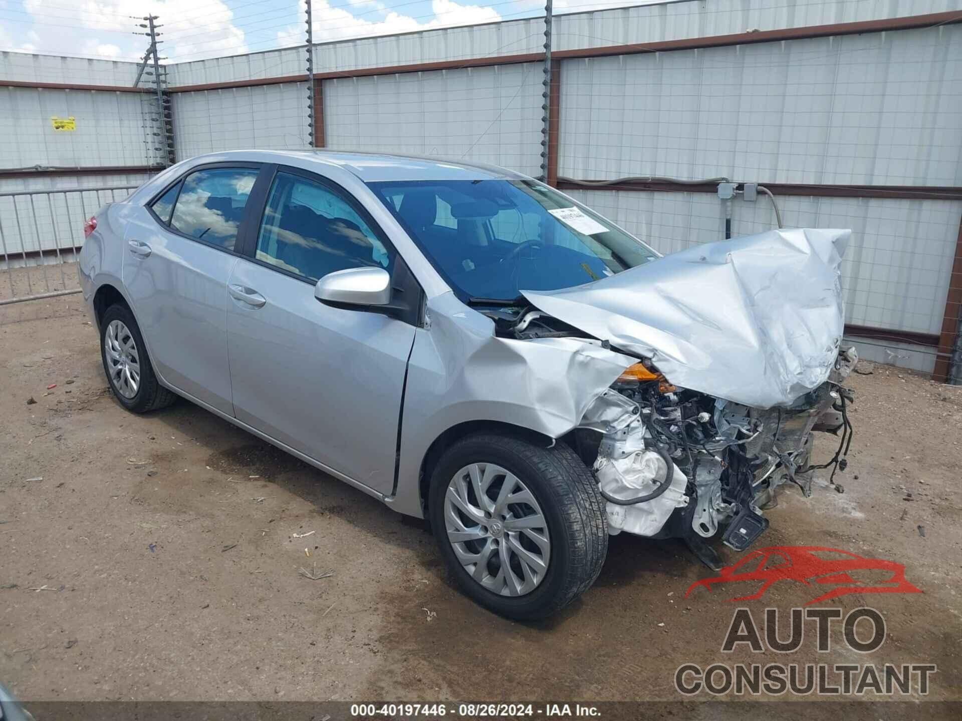 TOYOTA COROLLA 2018 - 2T1BURHE0JC124553