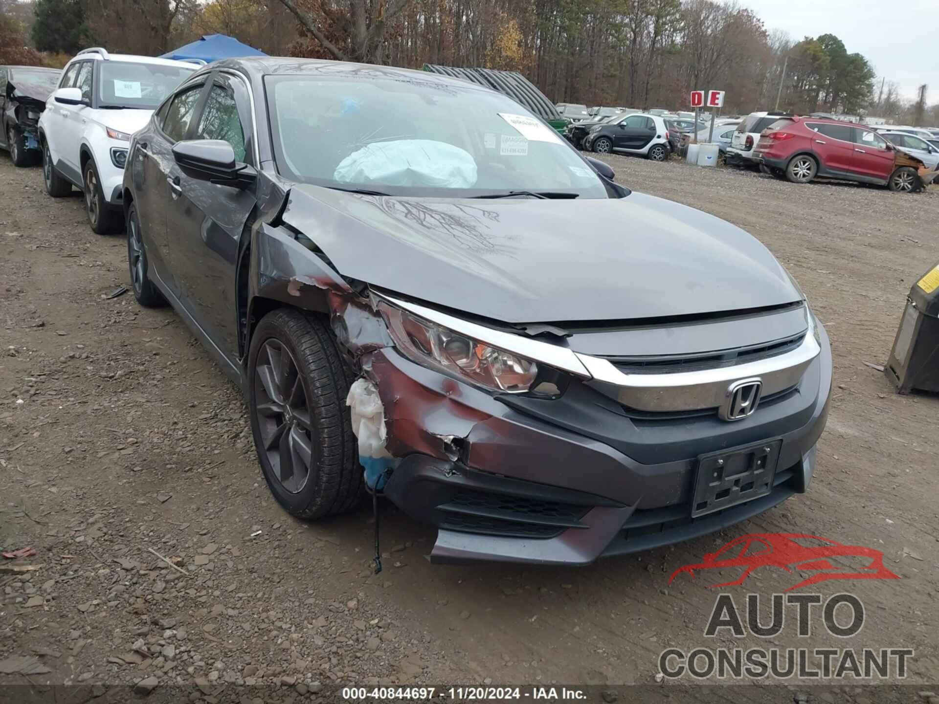 HONDA CIVIC 2018 - 2HGFC2F51JH571754