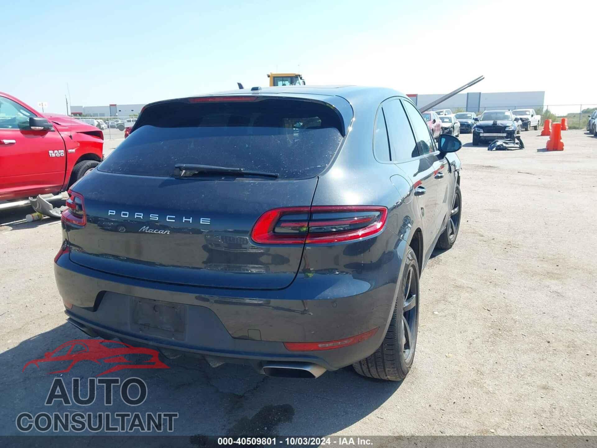 PORSCHE MACAN 2017 - WP1AA2A59HLB07631