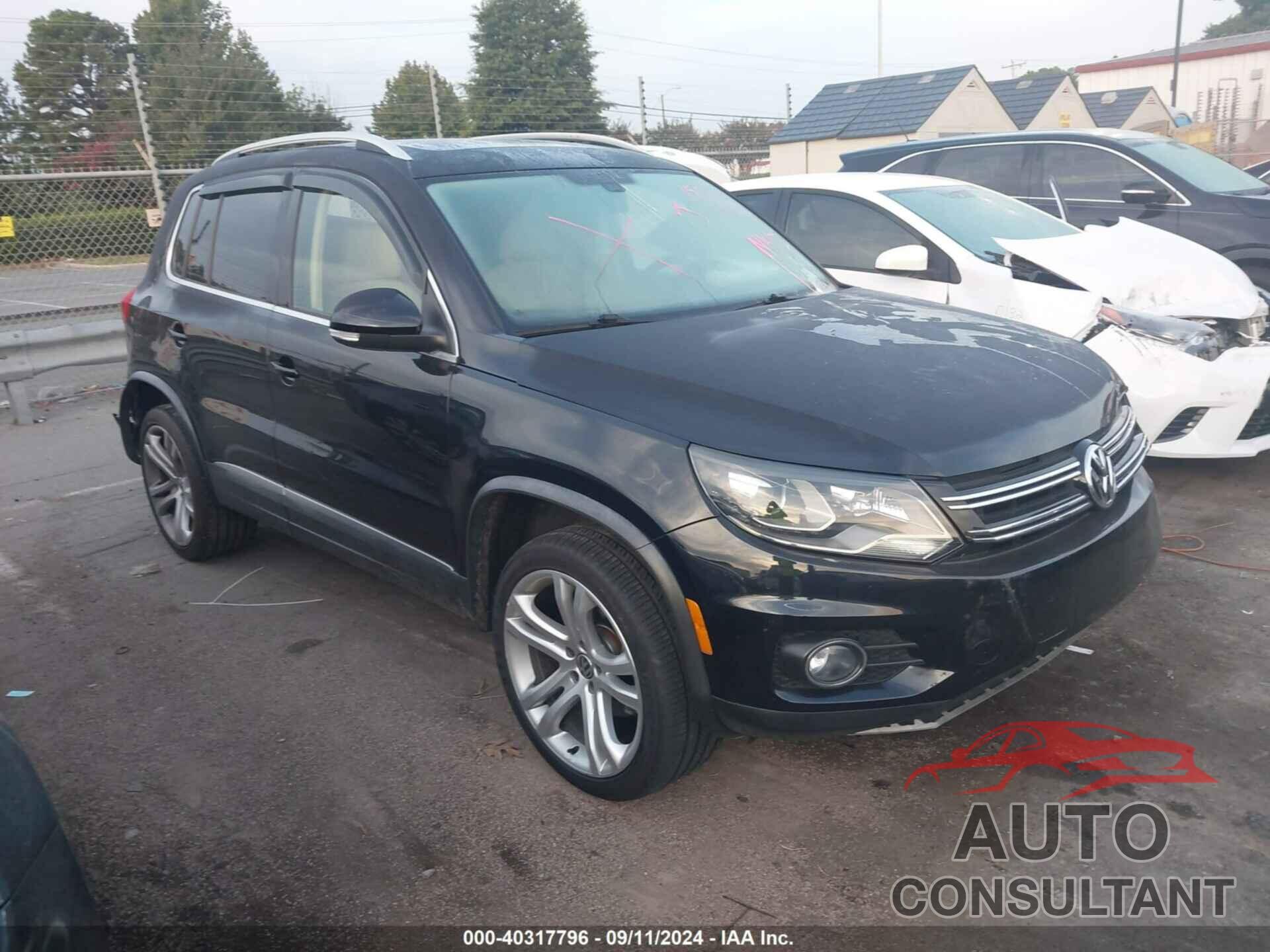 VOLKSWAGEN TIGUAN 2016 - WVGAV7AX5GW578558