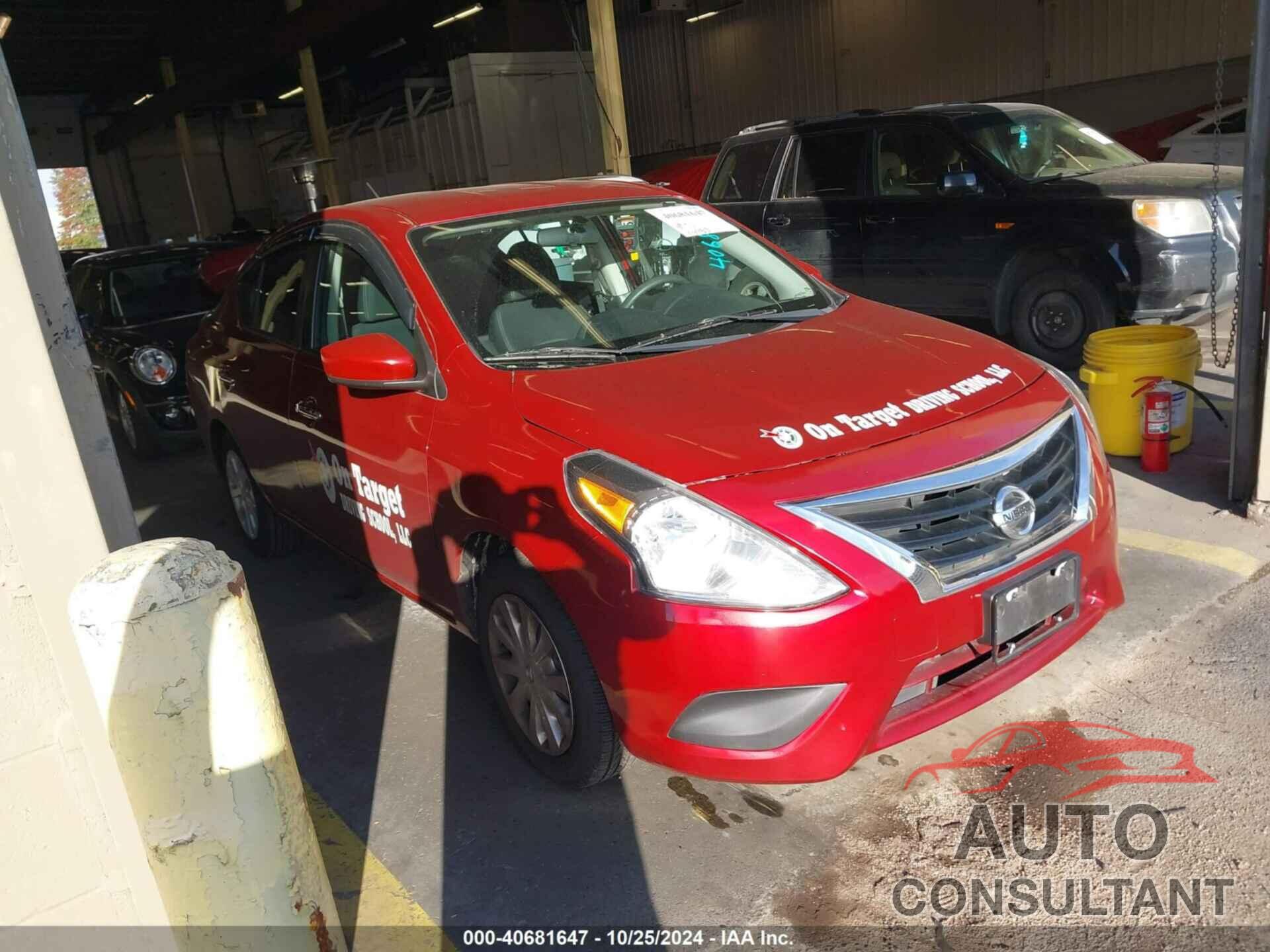 NISSAN VERSA 2017 - 3N1CN7AP1HK427469