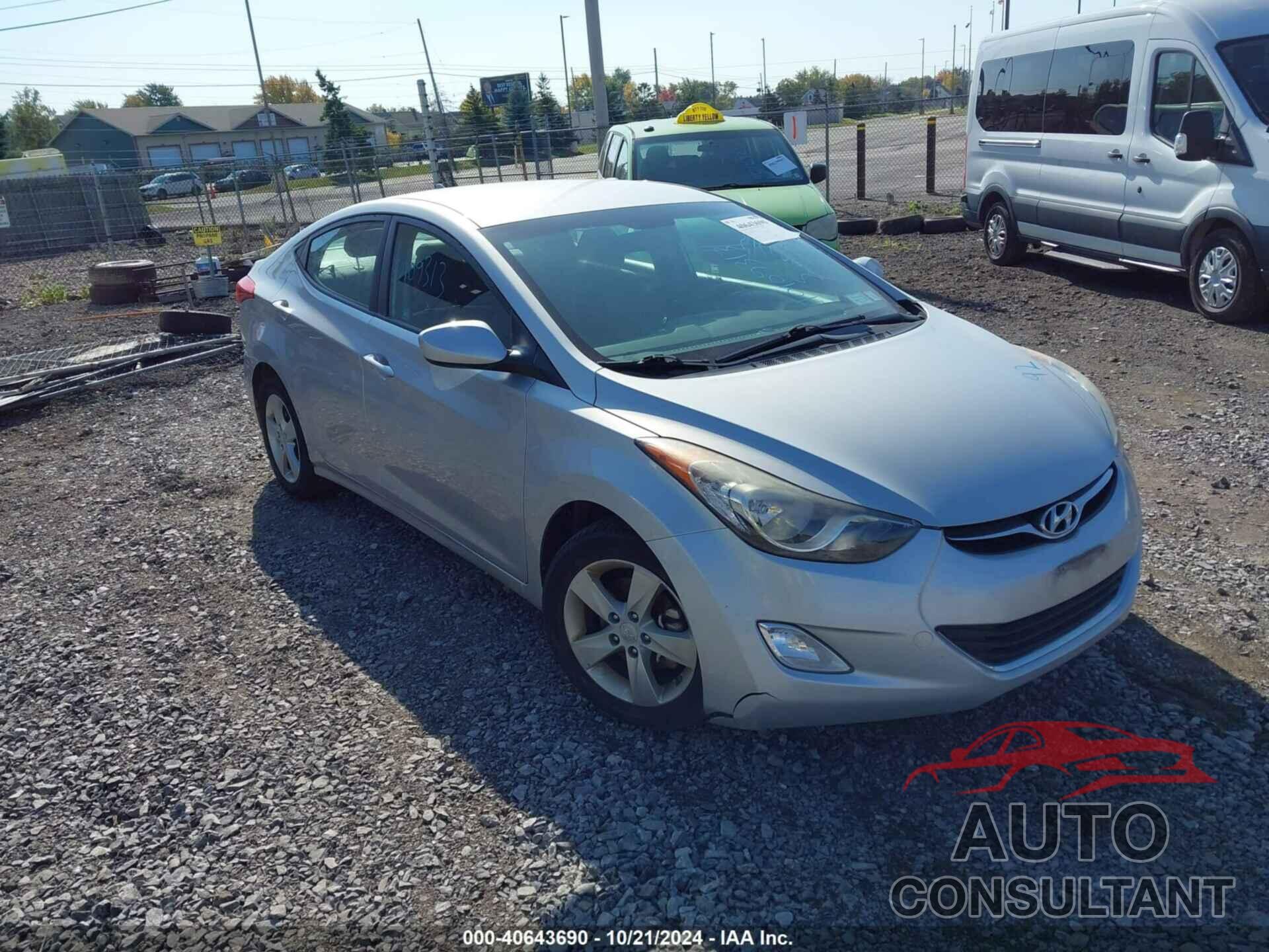 HYUNDAI ELANTRA 2013 - KMHDH4AE5DU795567