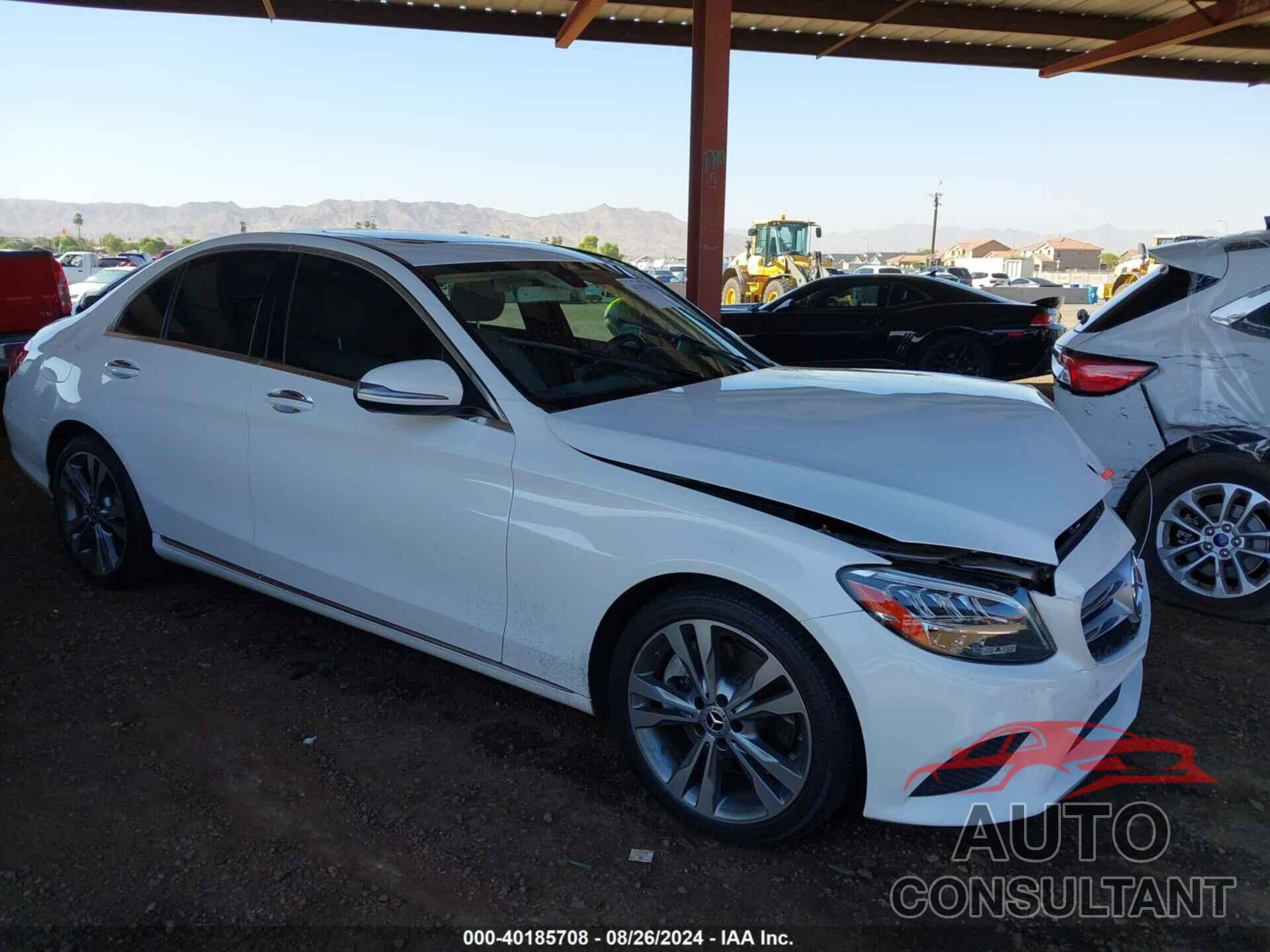 MERCEDES-BENZ C 300 2019 - 55SWF8DBXKU289121