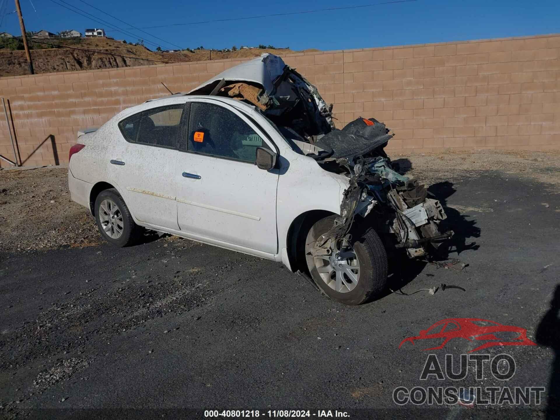 NISSAN VERSA 2017 - 3N1CN7AP8HL887304